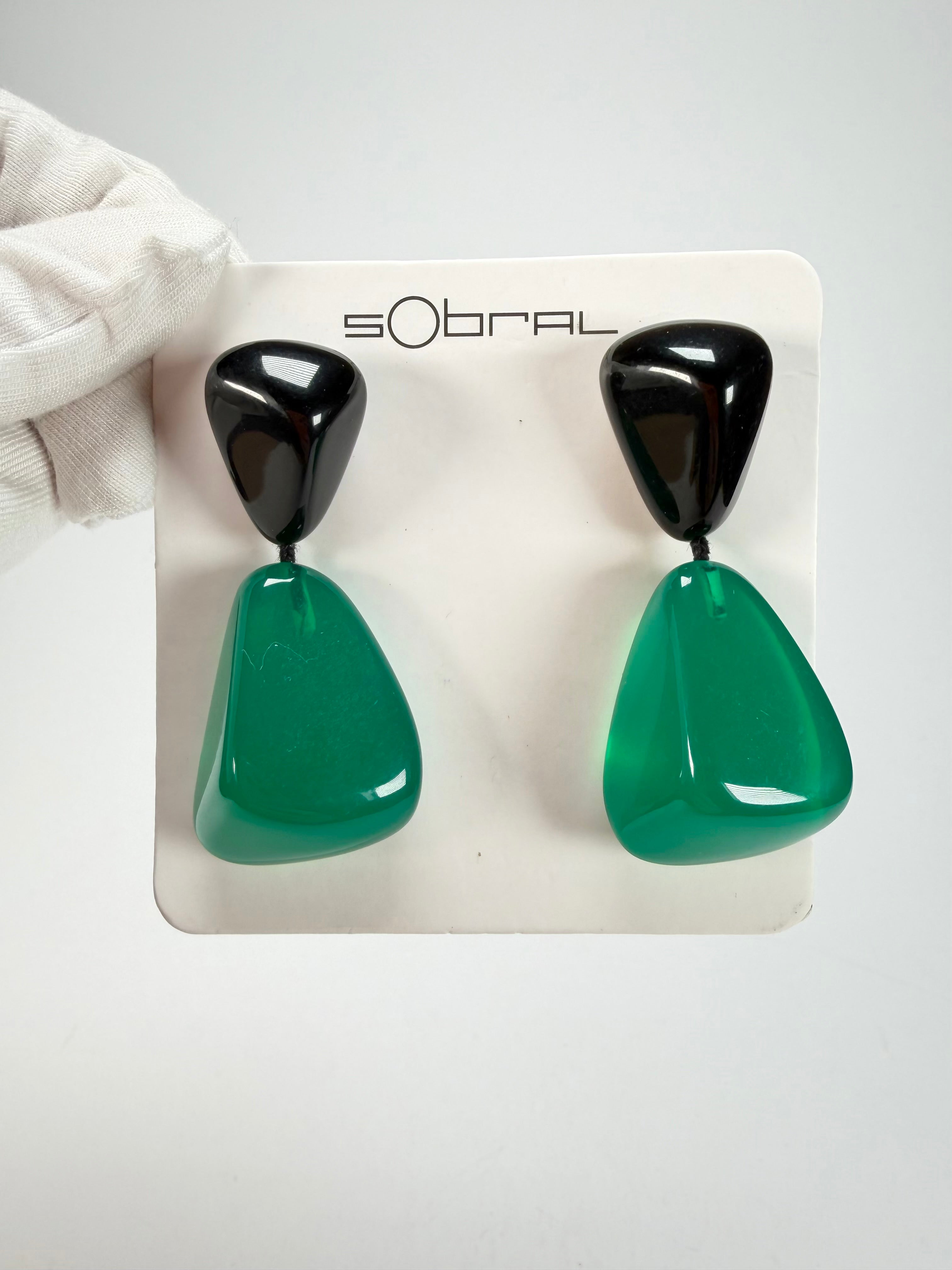Sobral - Mix 2023 "Cusco" Black & Green Cristal Resin Earrings ( 005410 )