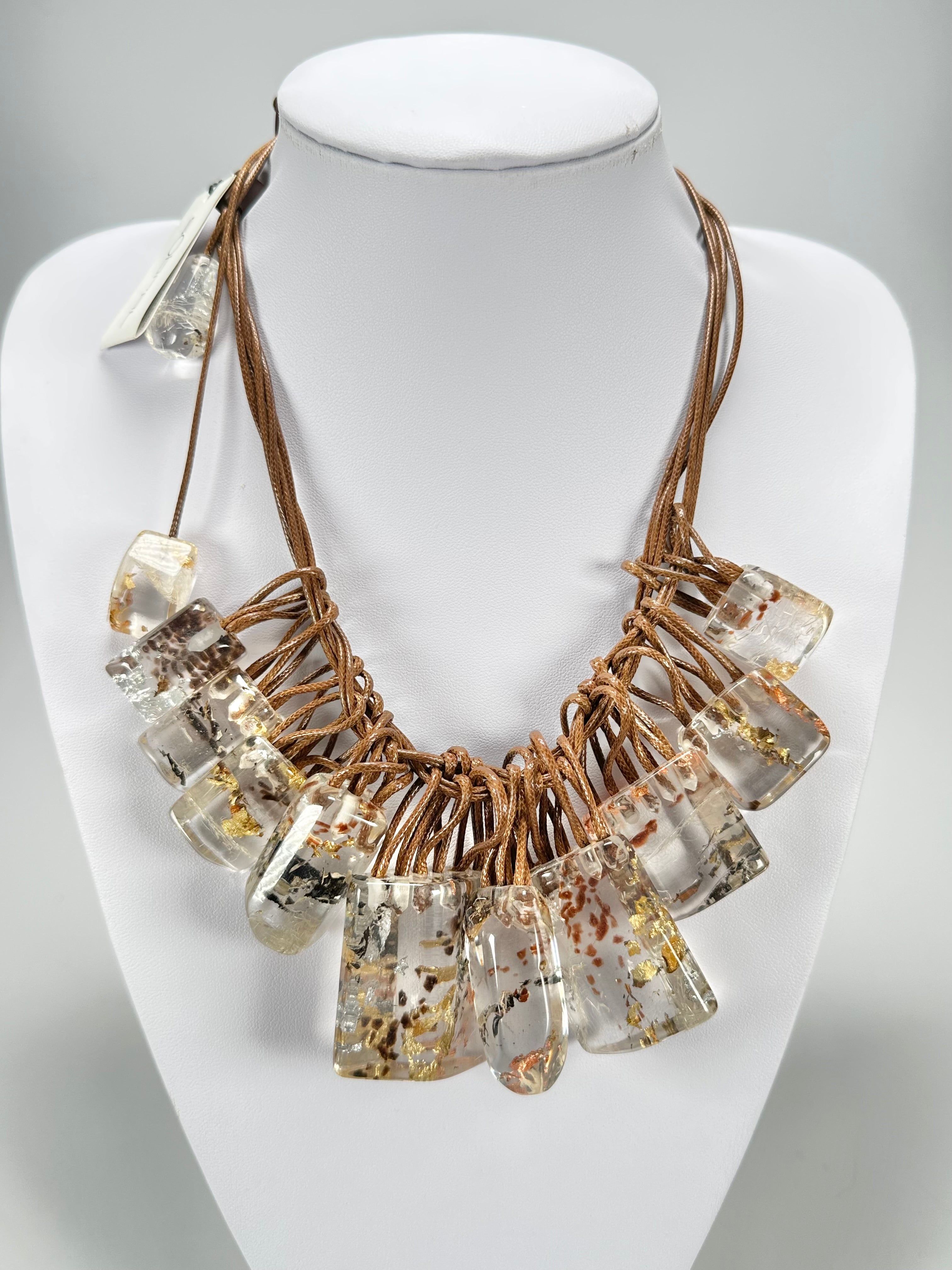 Sobral - Minas Gerais "Diamantina" Resin Necklace ( 005405 )