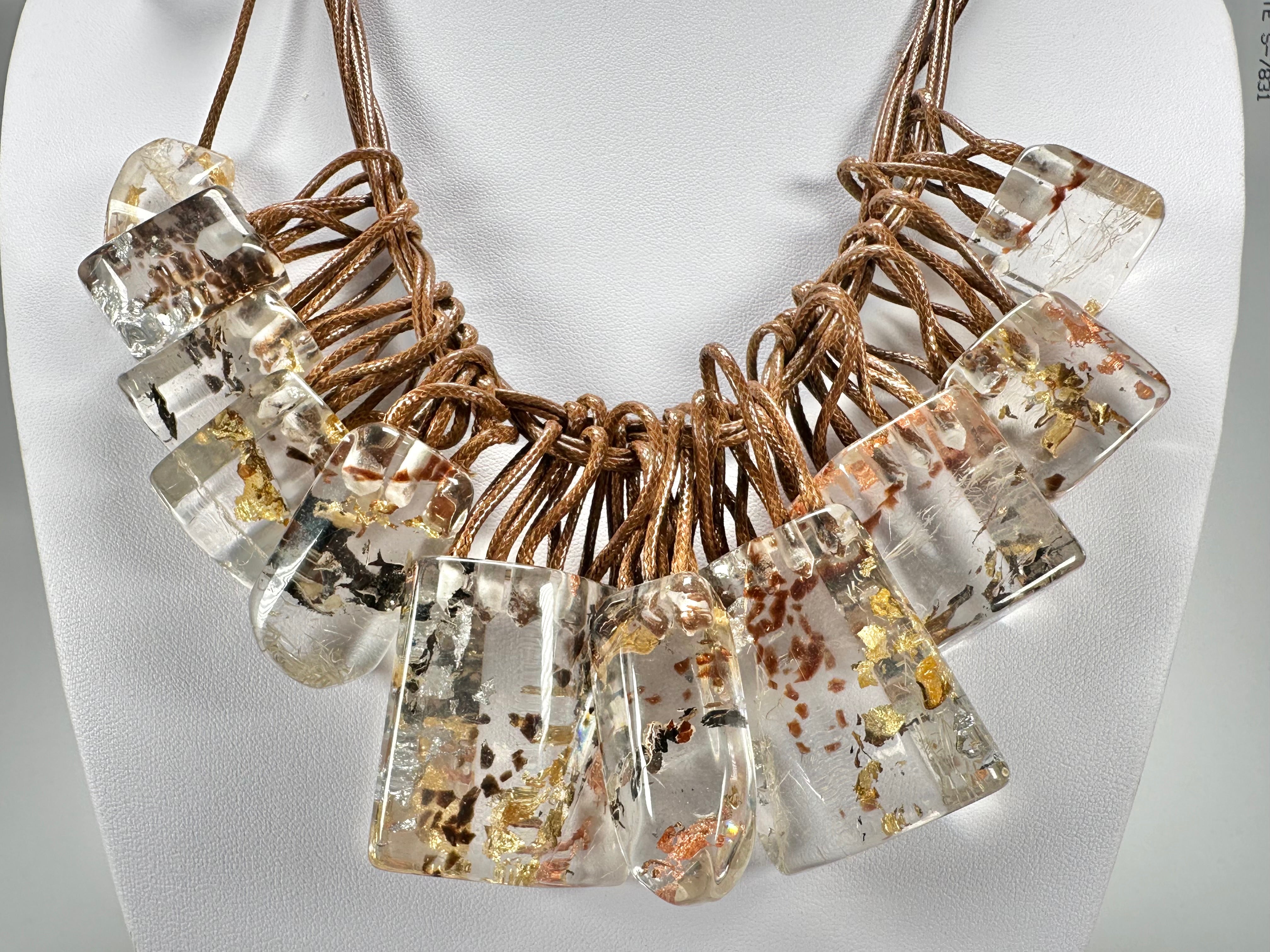 Sobral - Minas Gerais "Diamantina" Resin Necklace ( 005405 )