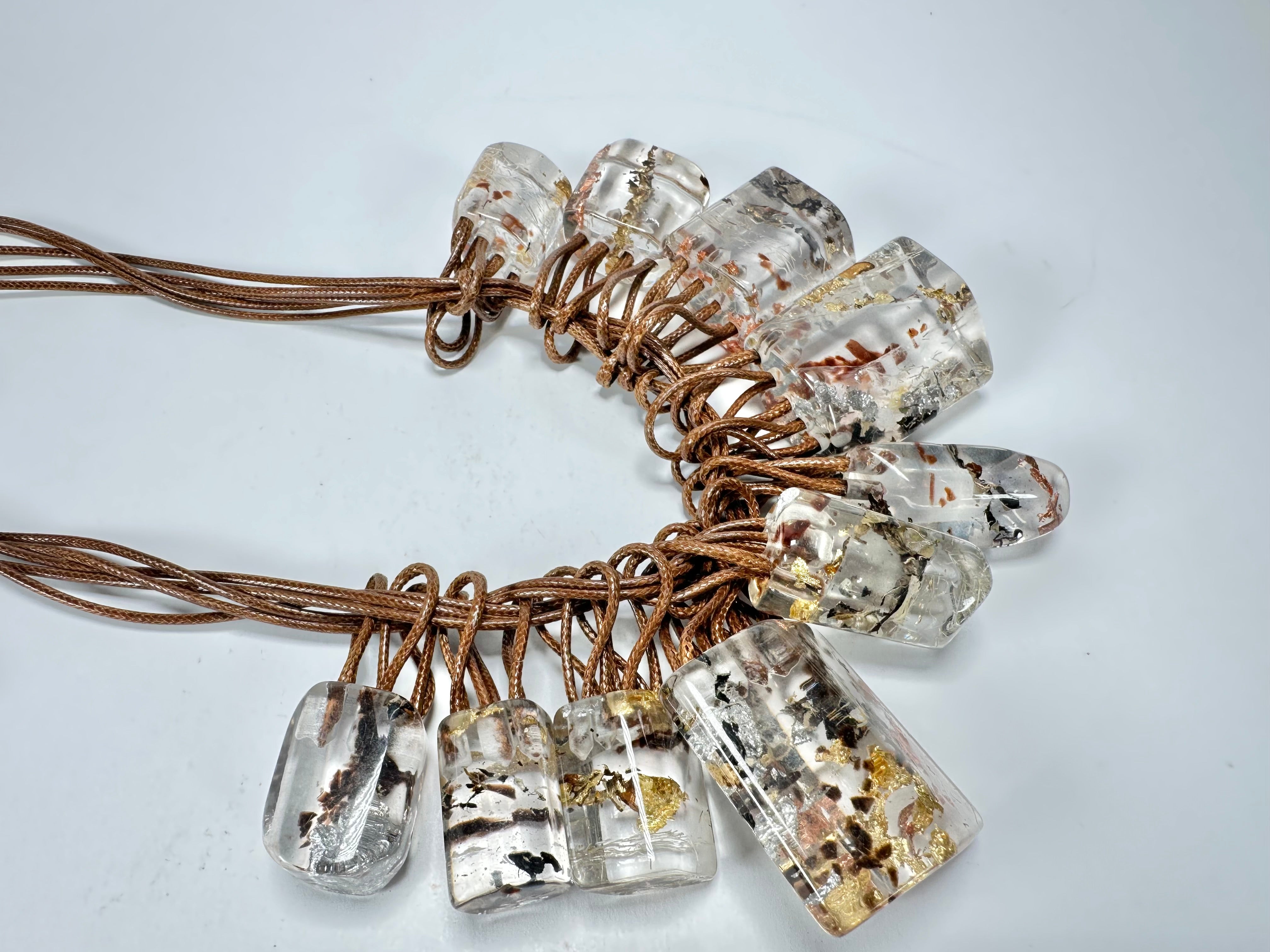 Sobral - Minas Gerais "Diamantina" Resin Necklace ( 005405 )