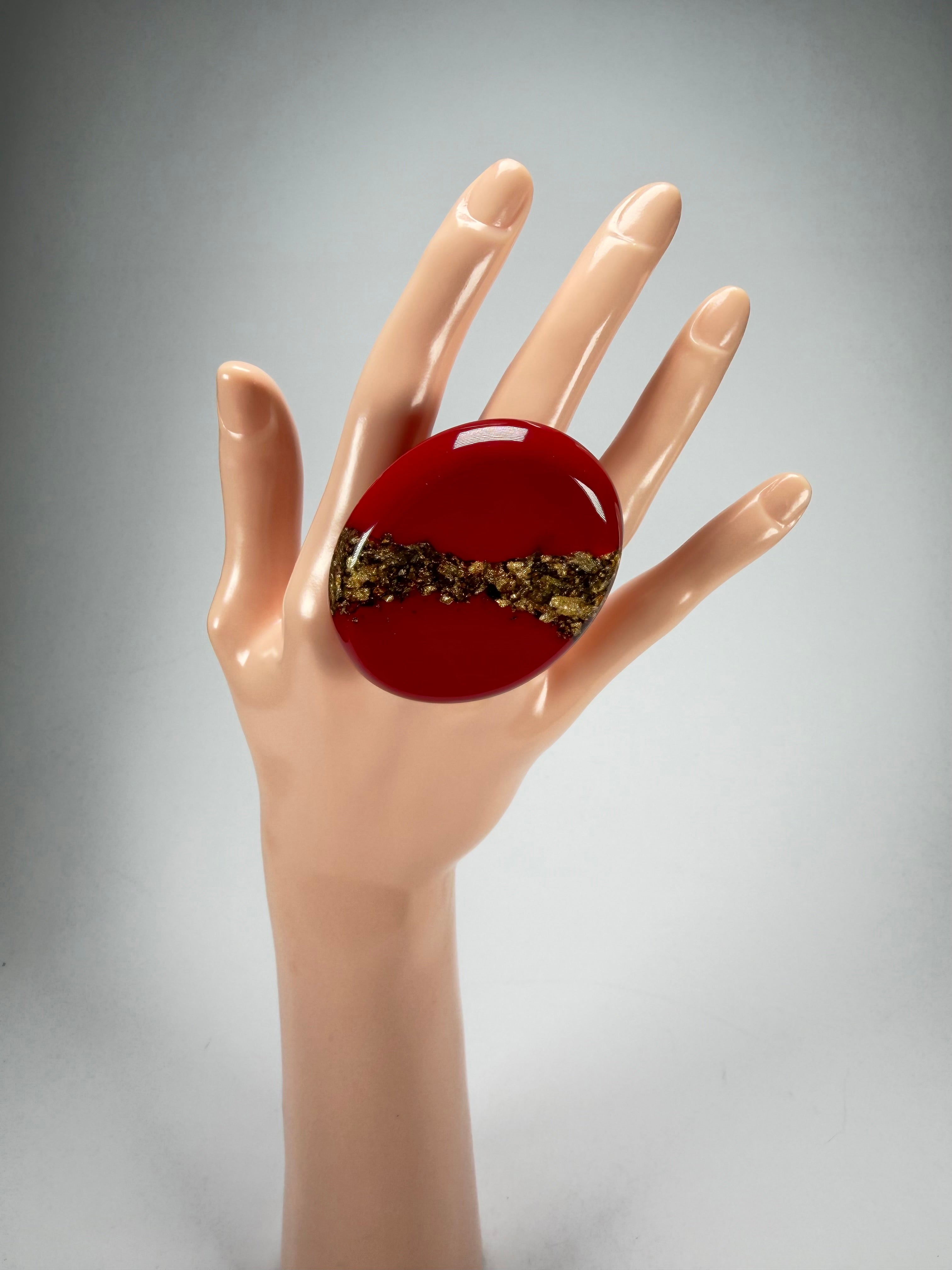 Sobral - Metalique "Munique" Orlando Red Resin Ring ( 005145 ) - Size UK Q / US 8