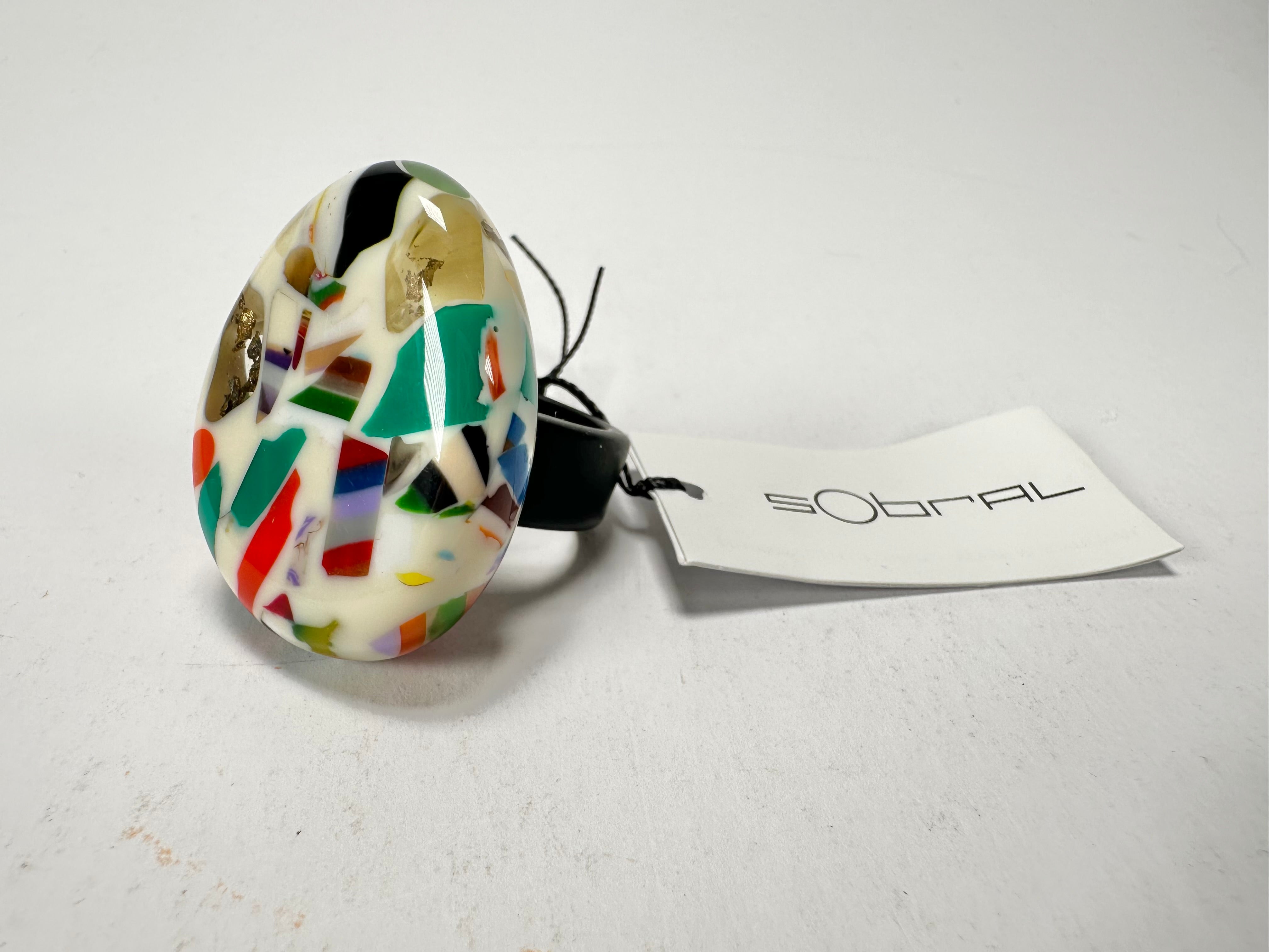 Sobral - Caillou Marfim "Poesia" Resin Ring ( 003597 ) - Size UK S / US 9