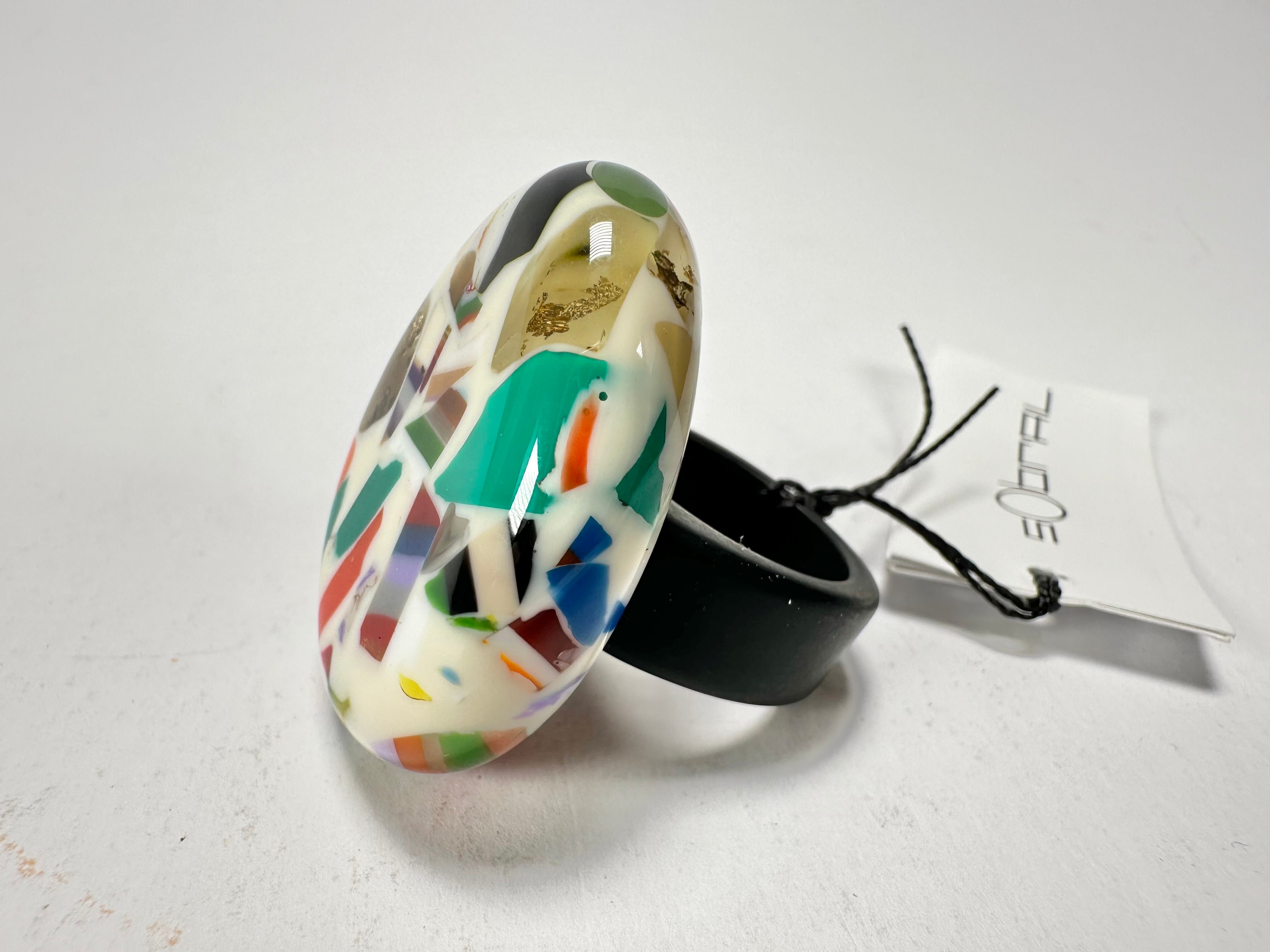 Sobral - Caillou Marfim "Poesia" Resin Ring ( 003597 ) - Size UK S / US 9
