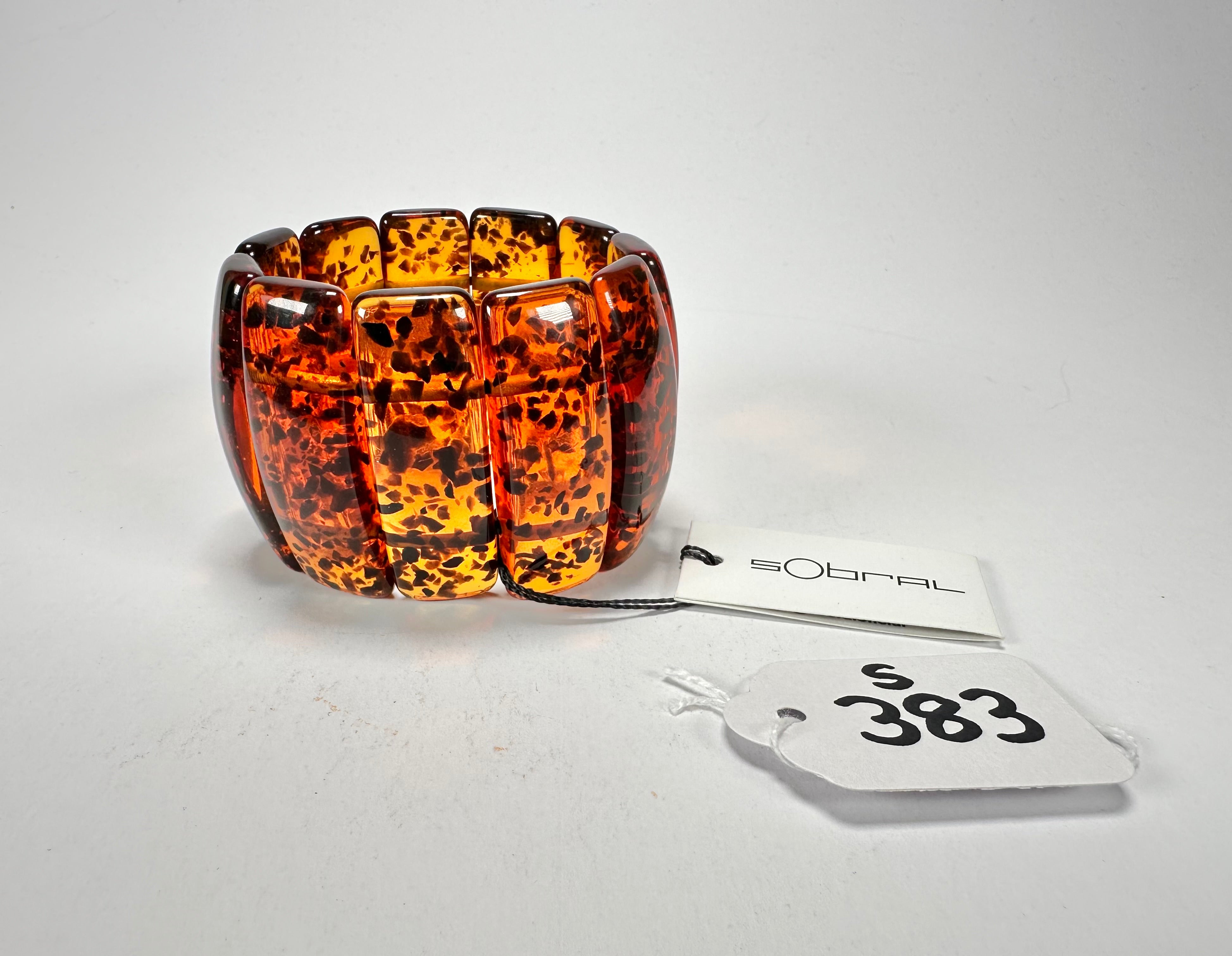 Sobral - Amber "Porcina Efeitors" Resin Bracelet ( 001544 )