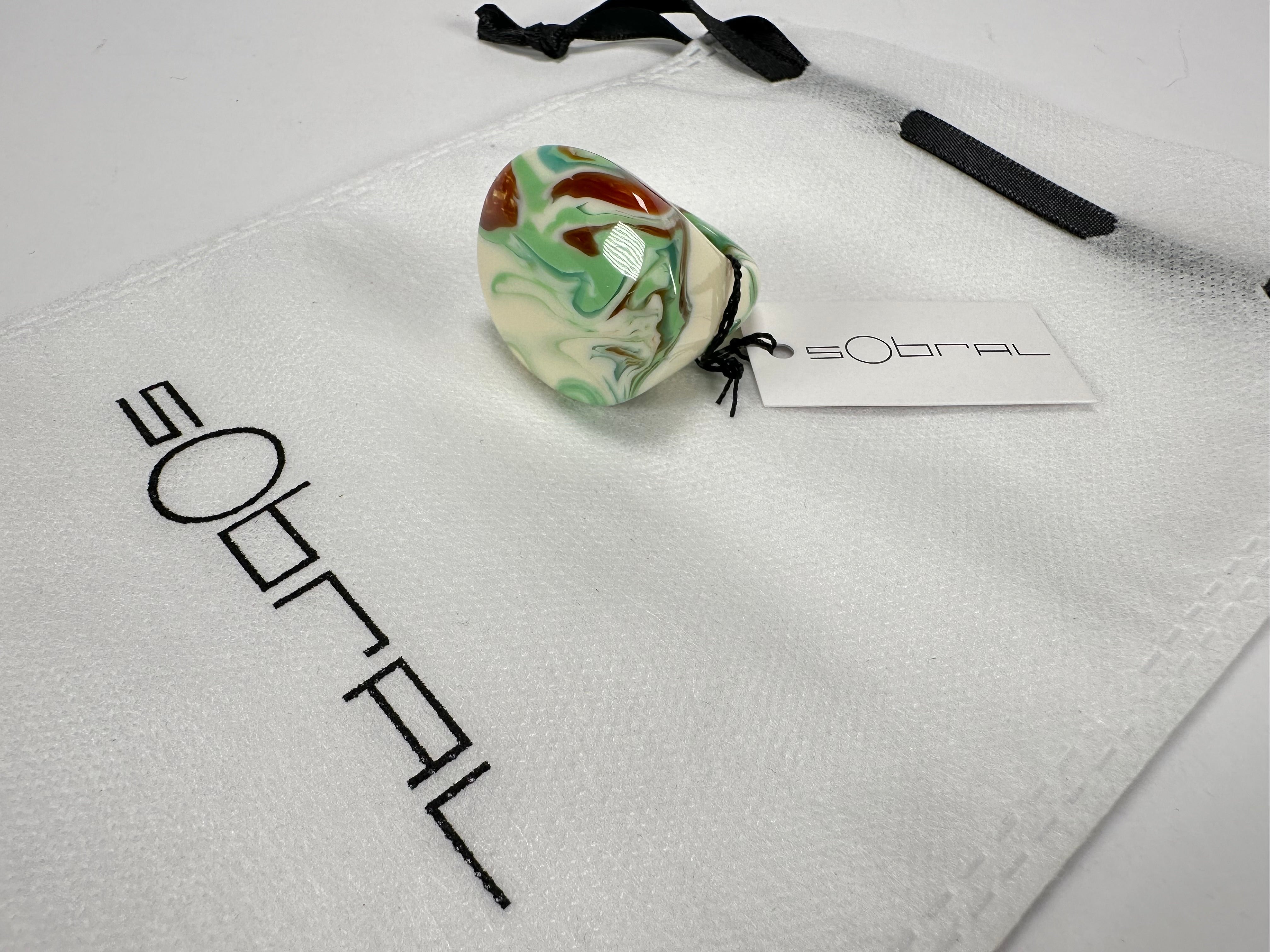 Sobral - Eteria "Mares" Resin Ring ( 005417 ) - Size UK S / US 9