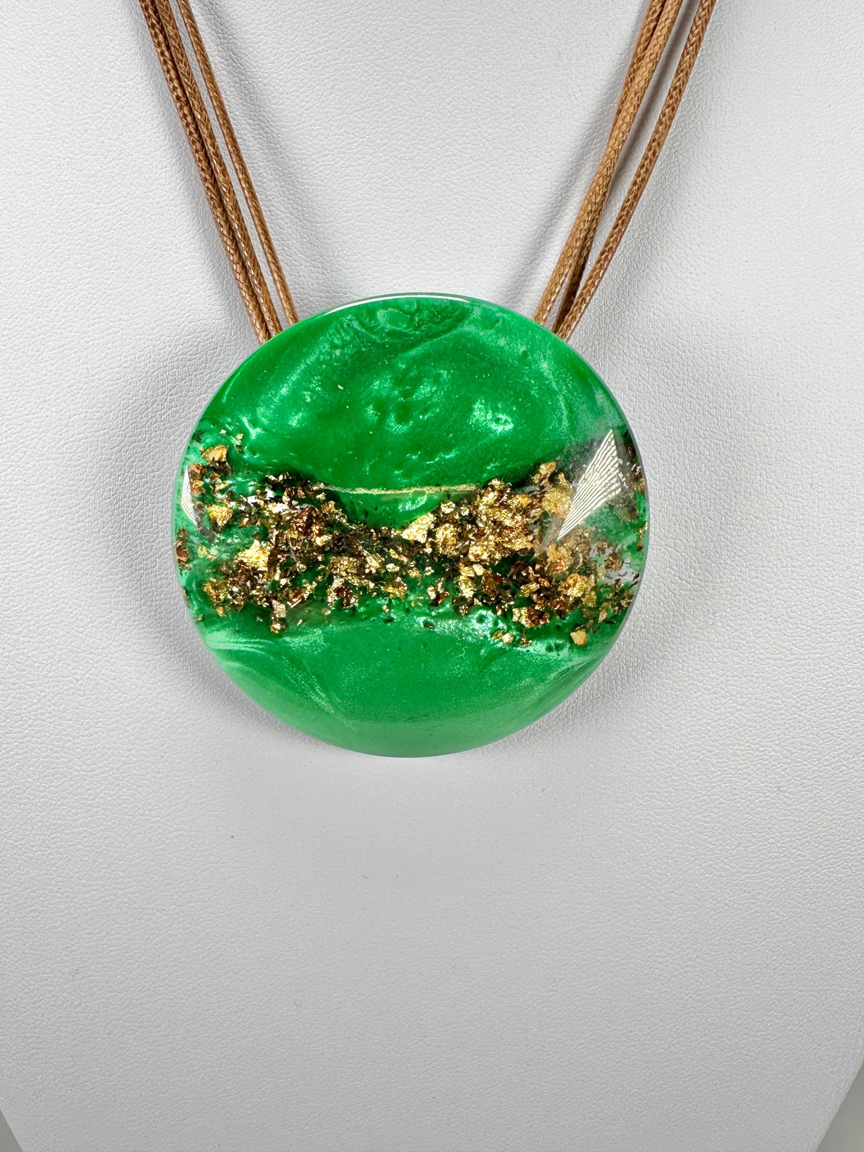 Sobral - Metalique Orlando "Angelina" Green Resin Necklace ( 004438 )