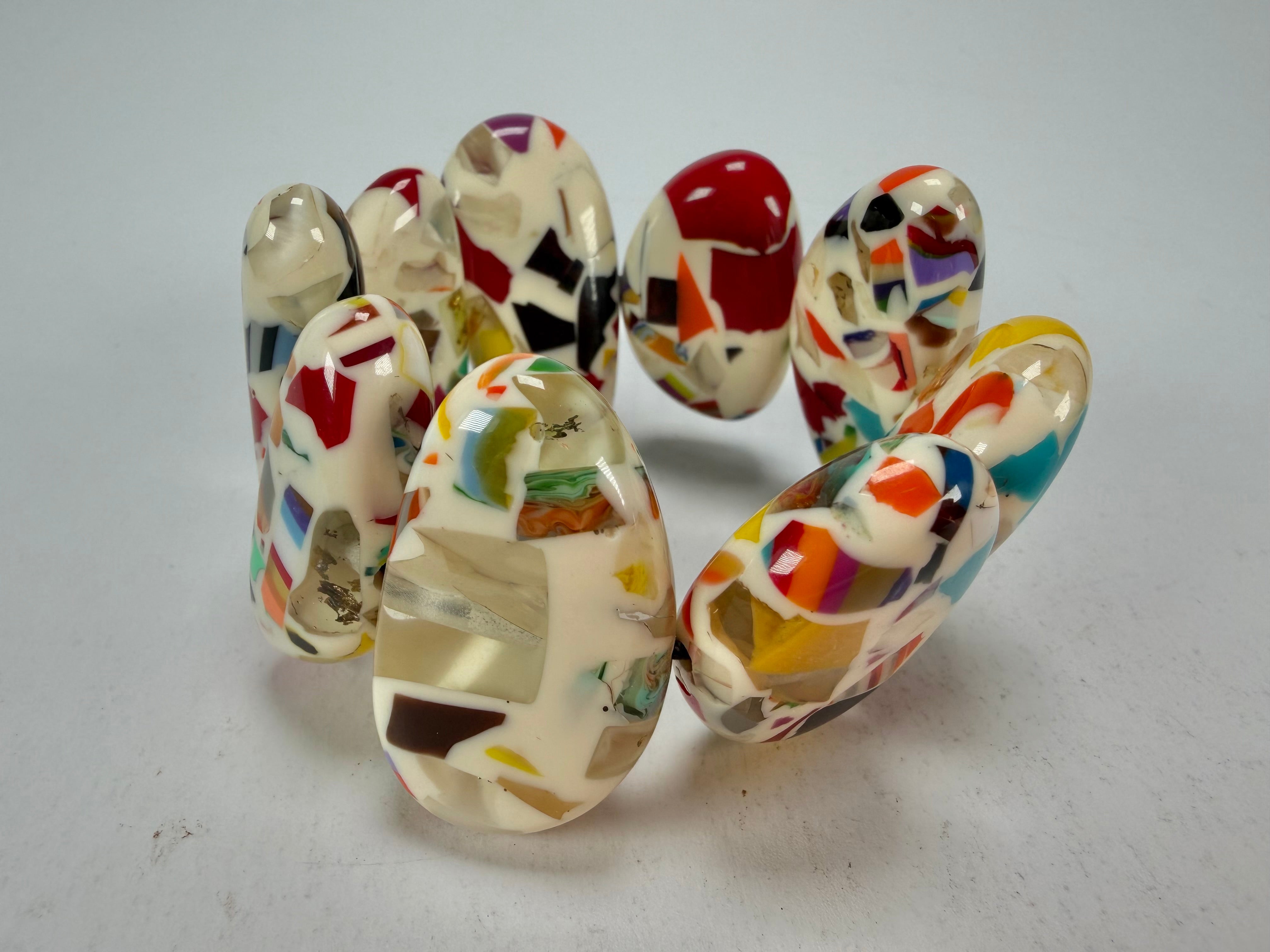 Sobral - Caillou Marfim "Onda" Elasticated Resin Bracelet ( 005329 )