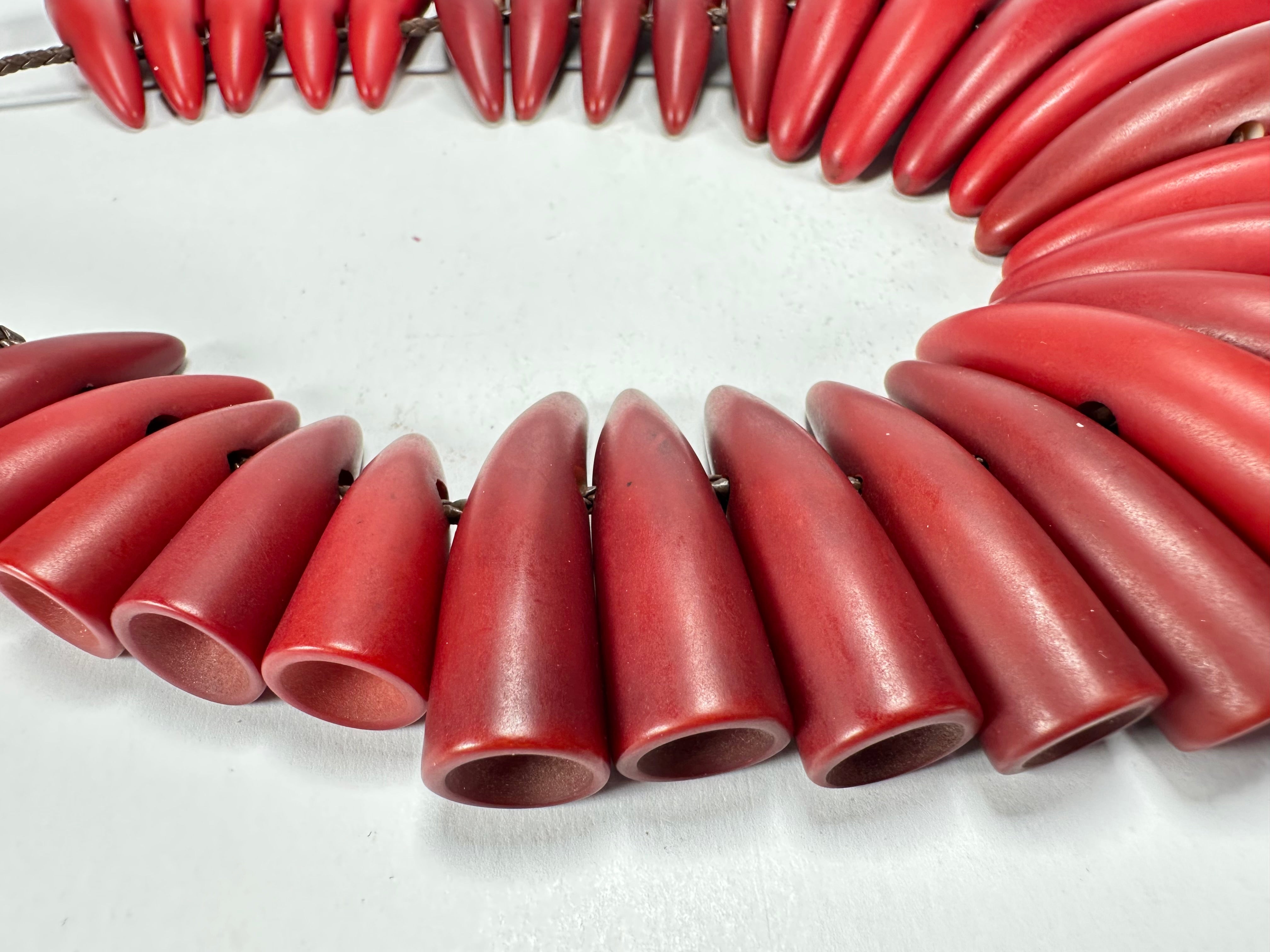 Sobral - "Tusk" Studio Creation Red Mix Resin Necklace ( 000000 )