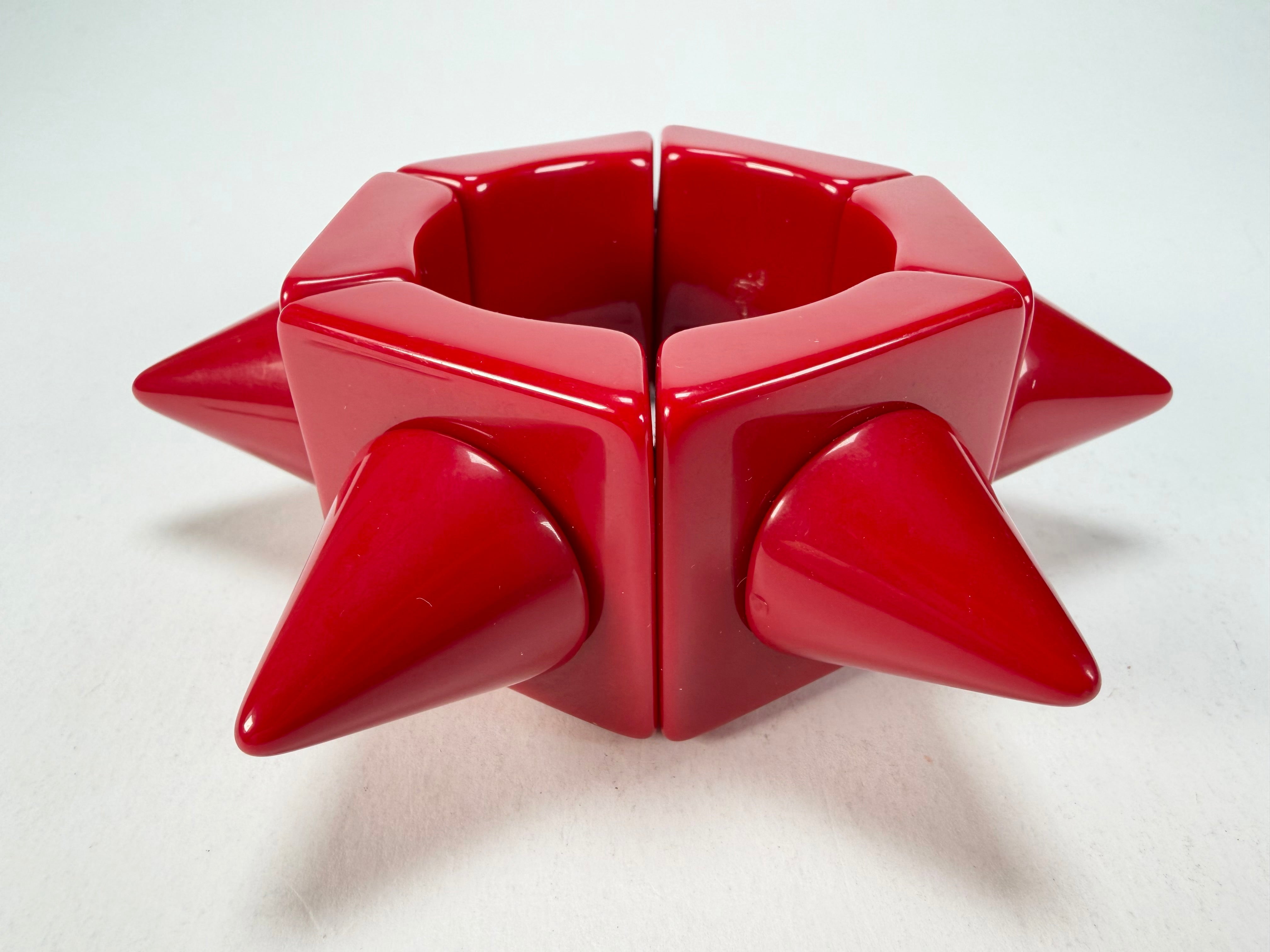 Sobral - Mix 2023 "Sabrina KL" Red Resin Bracelet ( 002893 )