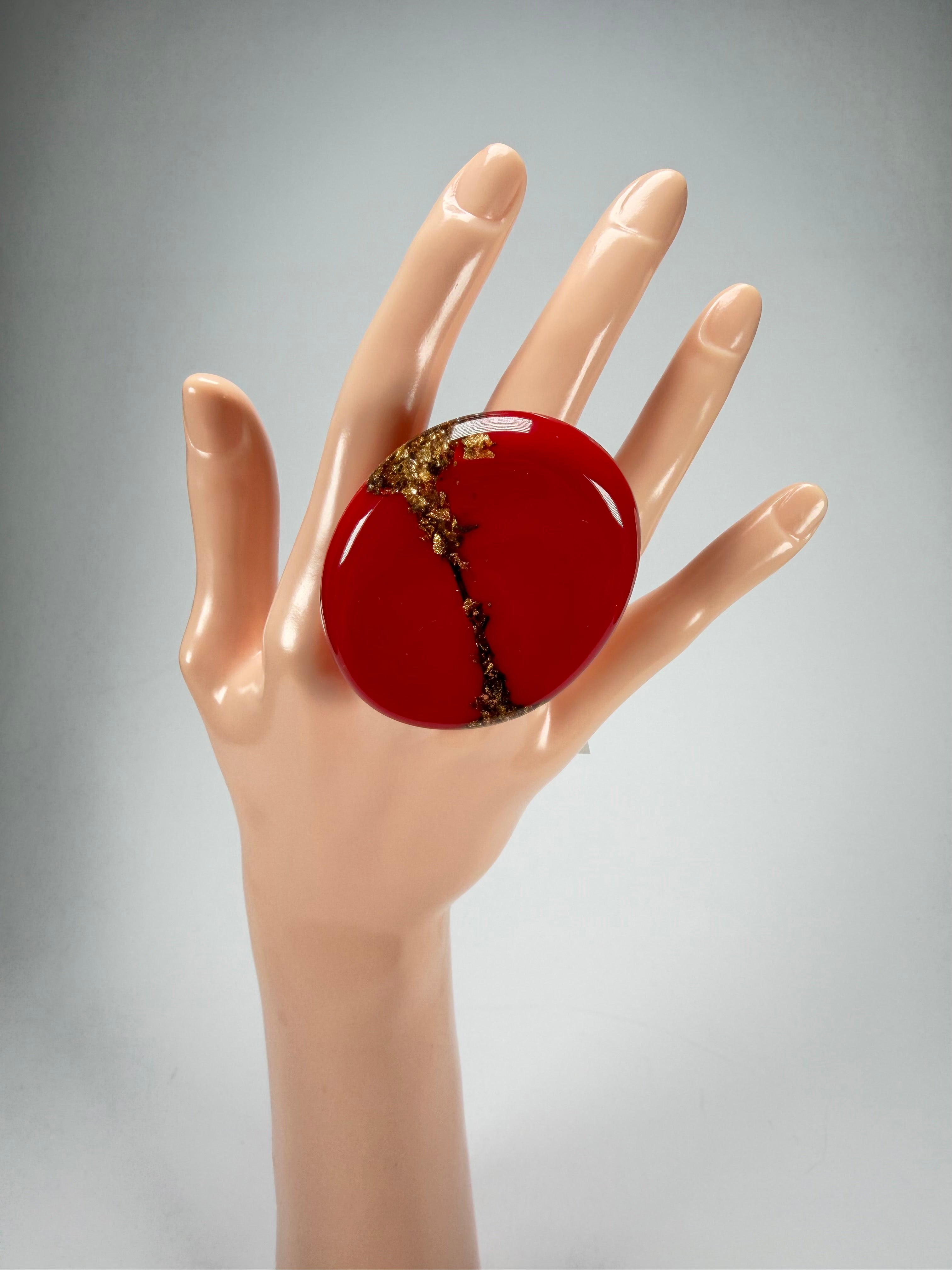 Sobral - Metalique "Munique" Orlando Red Resin Ring ( 005145 ) - Size UK S / US 9