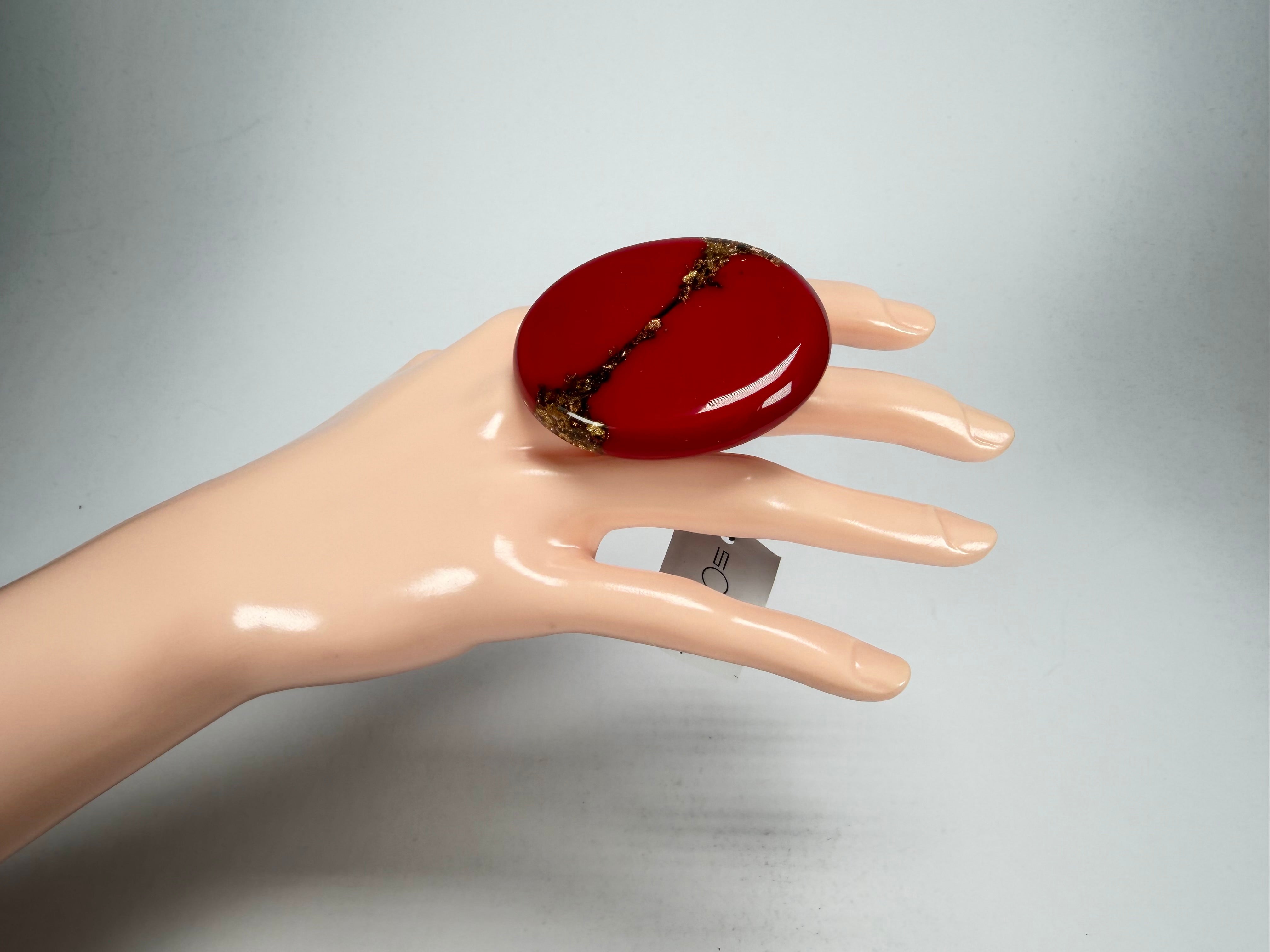 Sobral - Metalique "Munique" Orlando Red Resin Ring ( 005145 ) - Size UK S / US 9