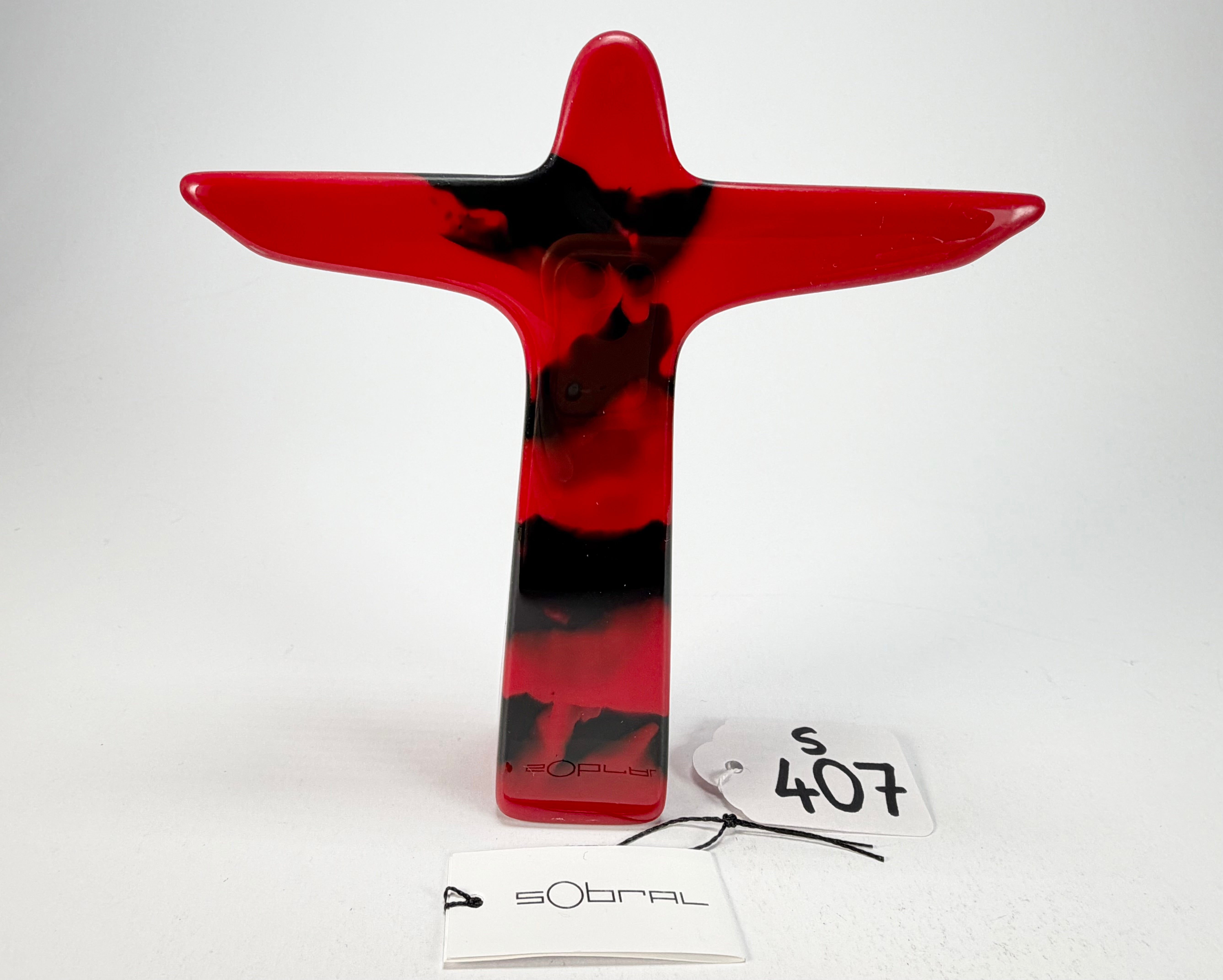 Sobral - Landmark "Cristo" Red & Black Marble Medium 14cm Statue Ornament ( 000000 )