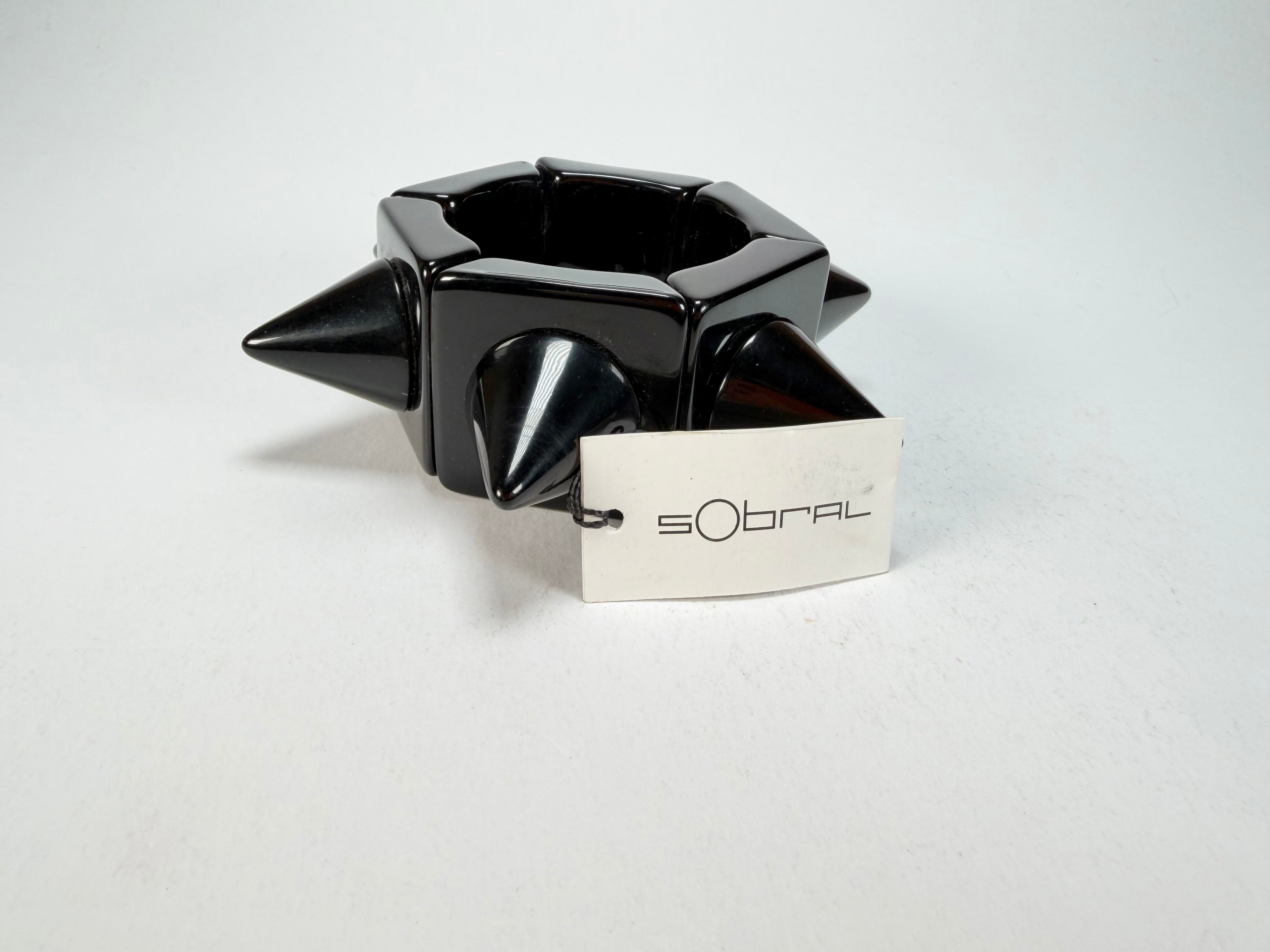 Sobral - Mix 2023 "Sabrina KL" Black Resin Bracelet ( 002893 )