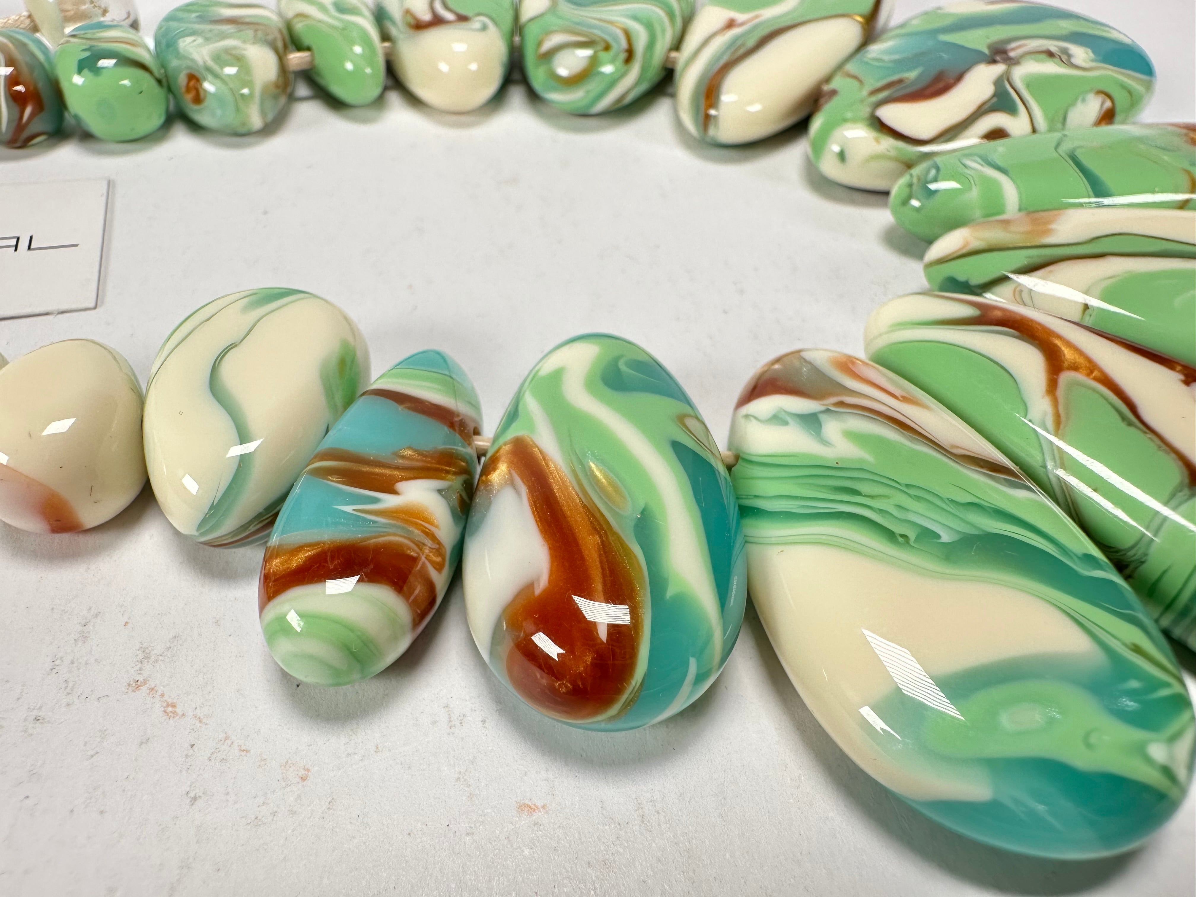Sobral - Eteria "Marou" Resin Necklace ( 005422 )