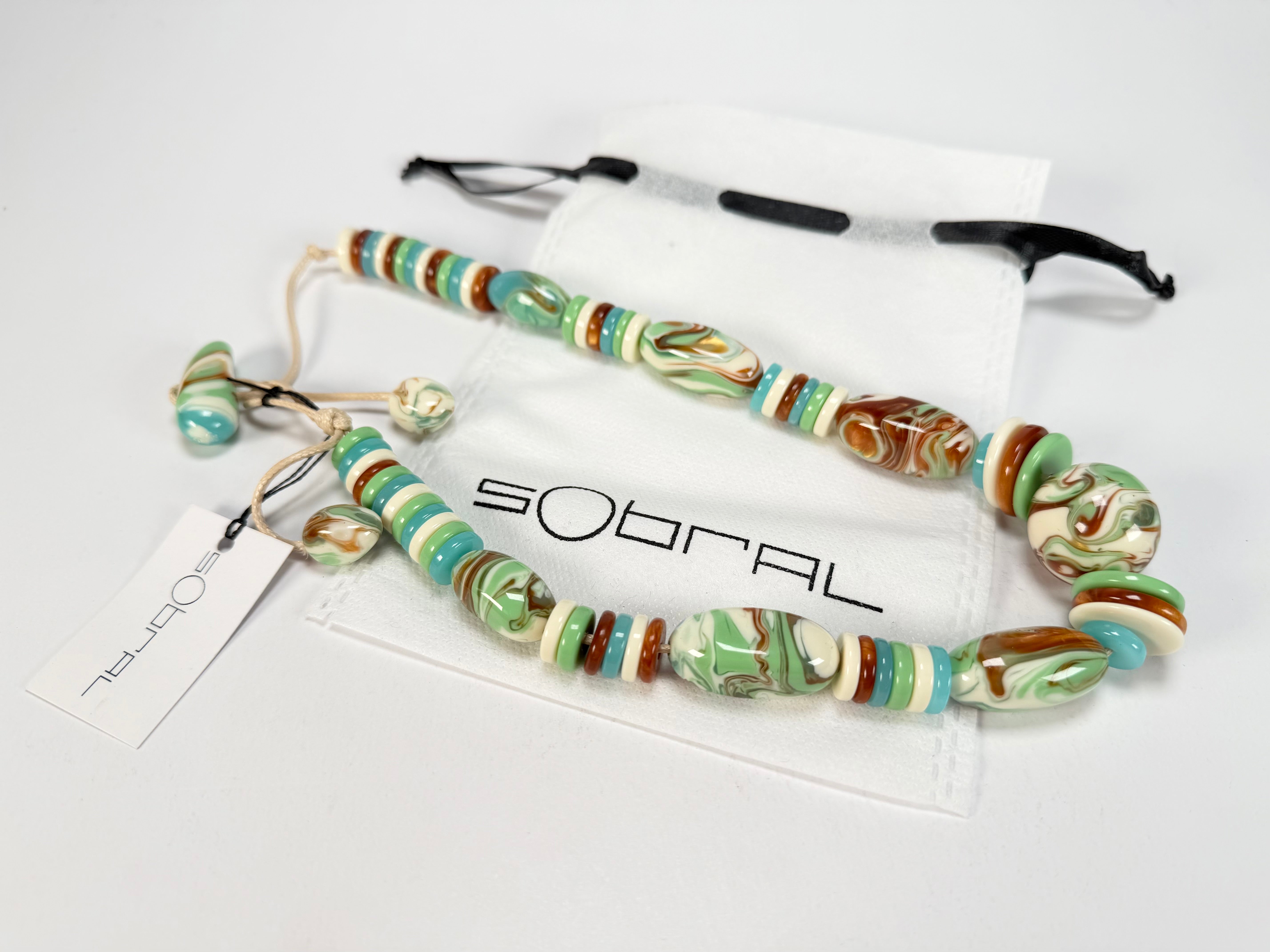 Sobral - Eteria "Divino" Resin Necklace ( 005482 )