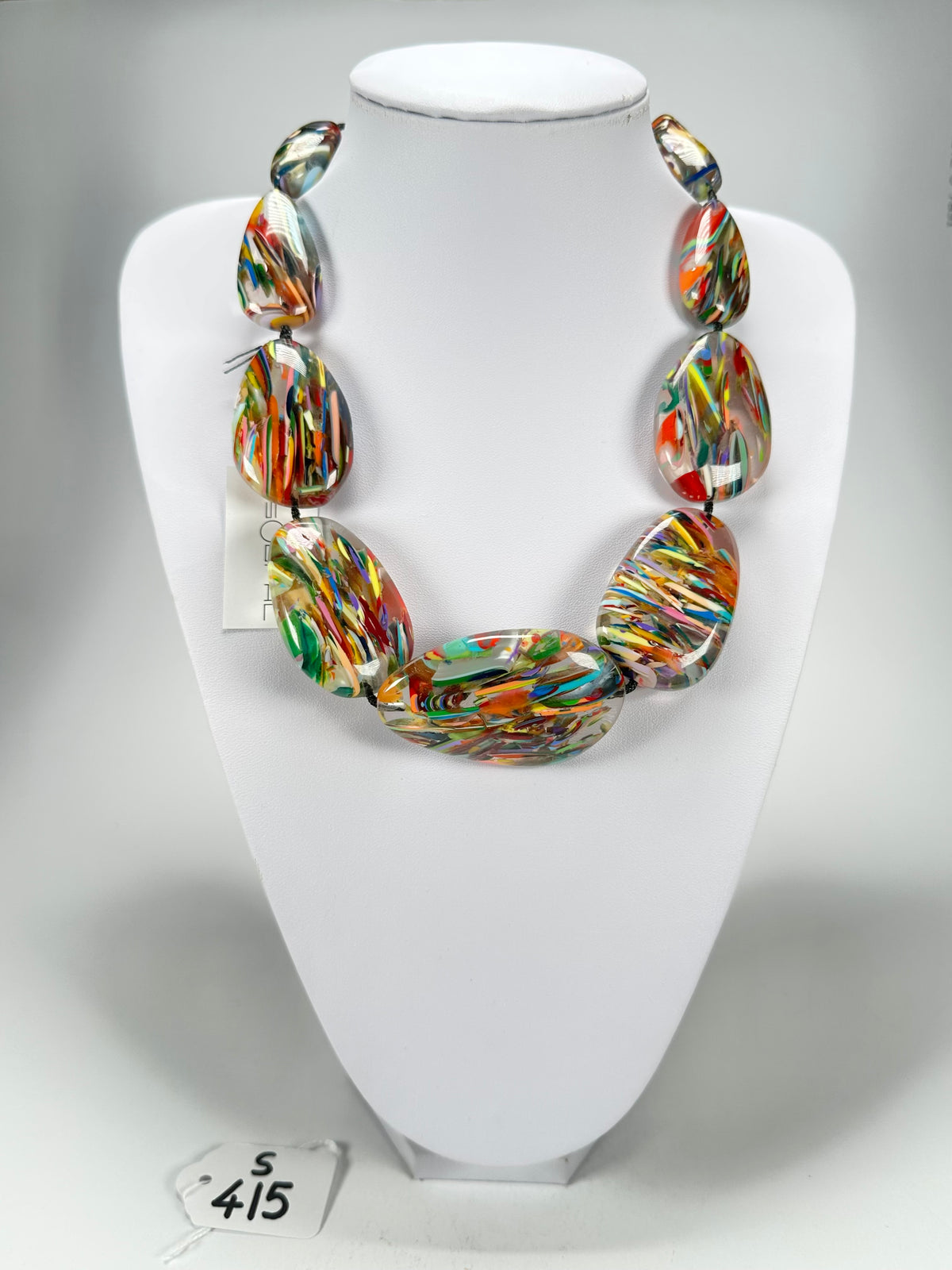 Sobral - Baru "Lisi Efeitos" Resin Necklace ( 004578 )
