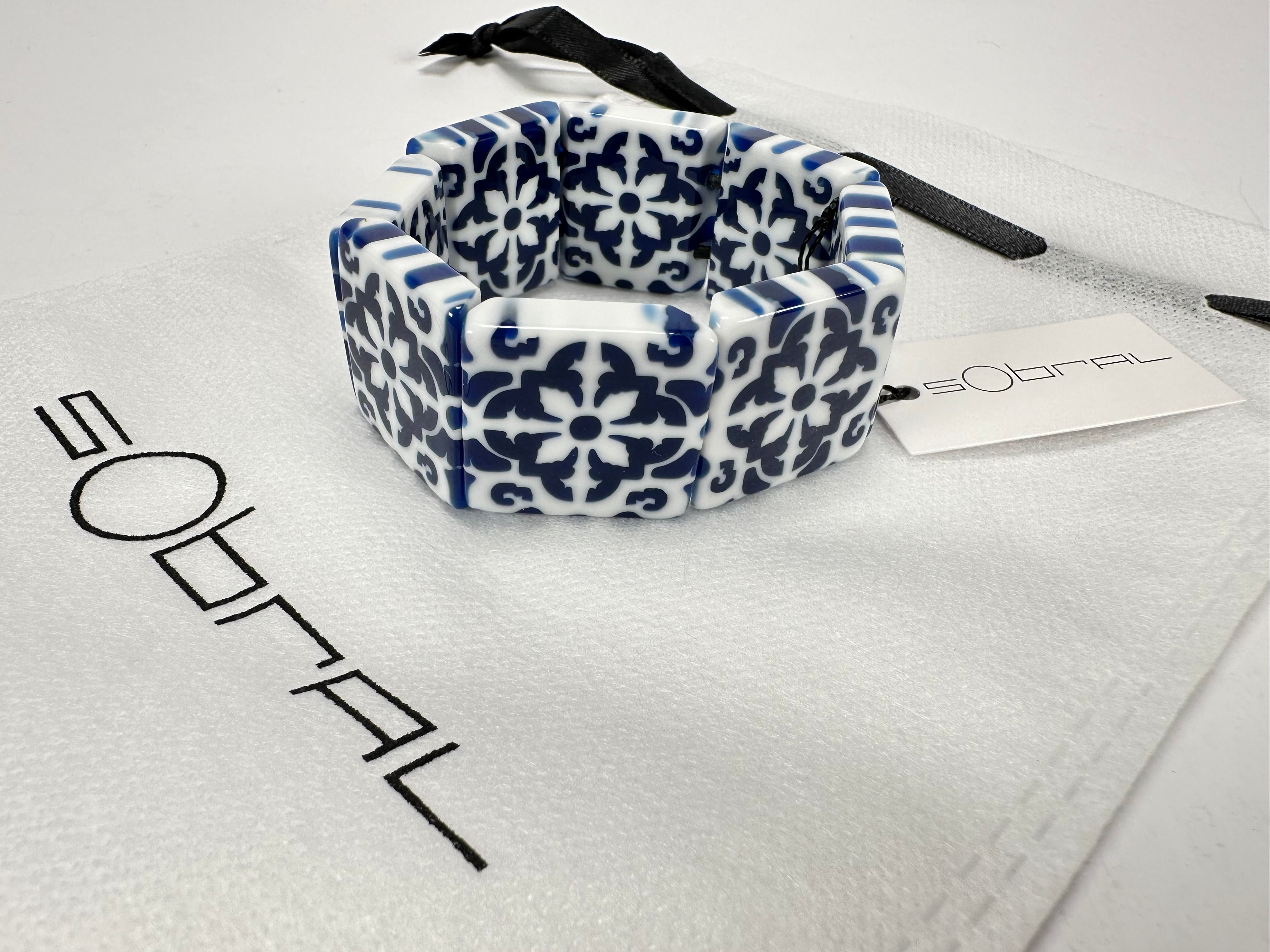 Sobral -  Lisboa "Belém" Elasticated Resin Bracelet ( 005477 )