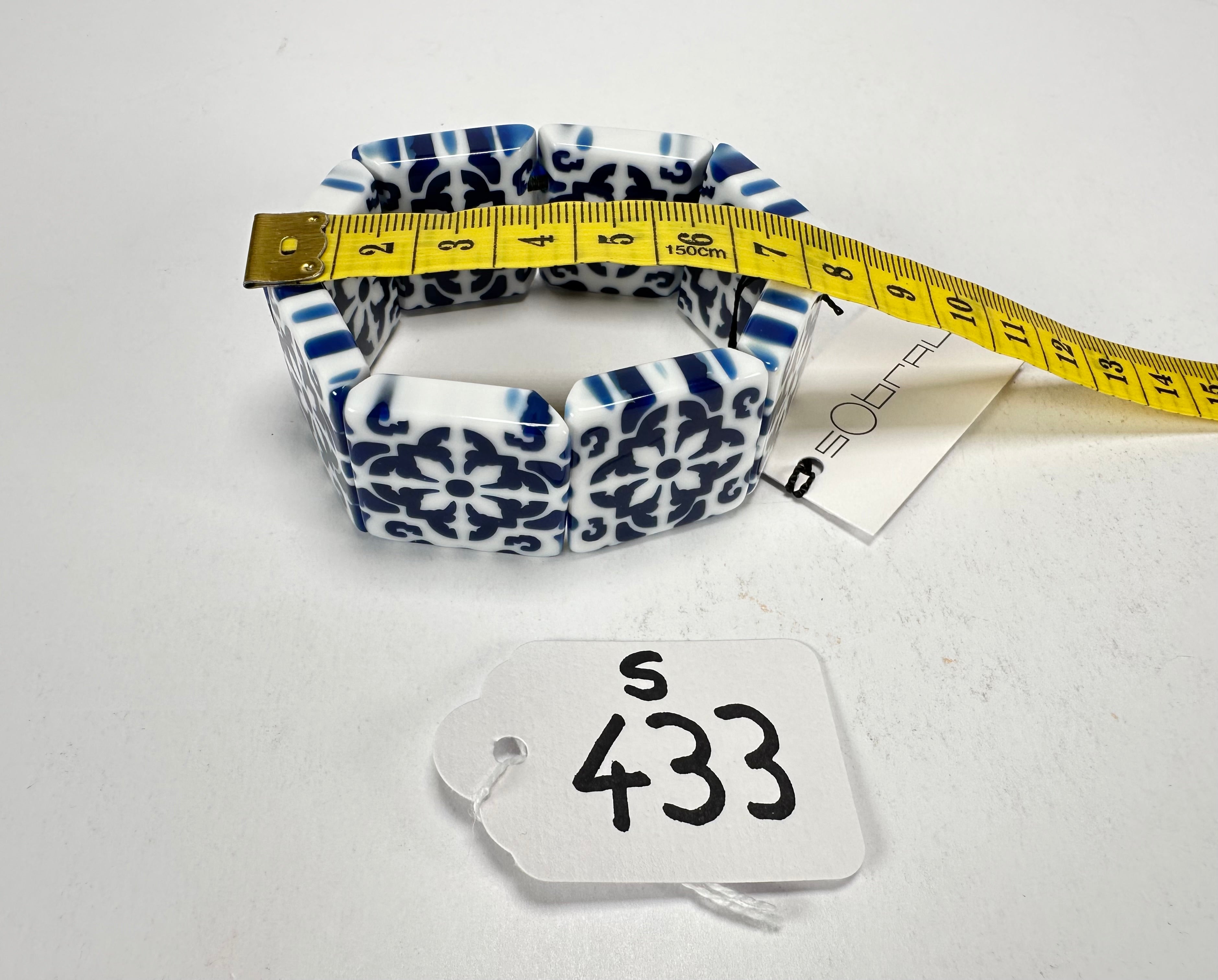 Sobral -  Lisboa "Belém" Elasticated Resin Bracelet ( 005477 )