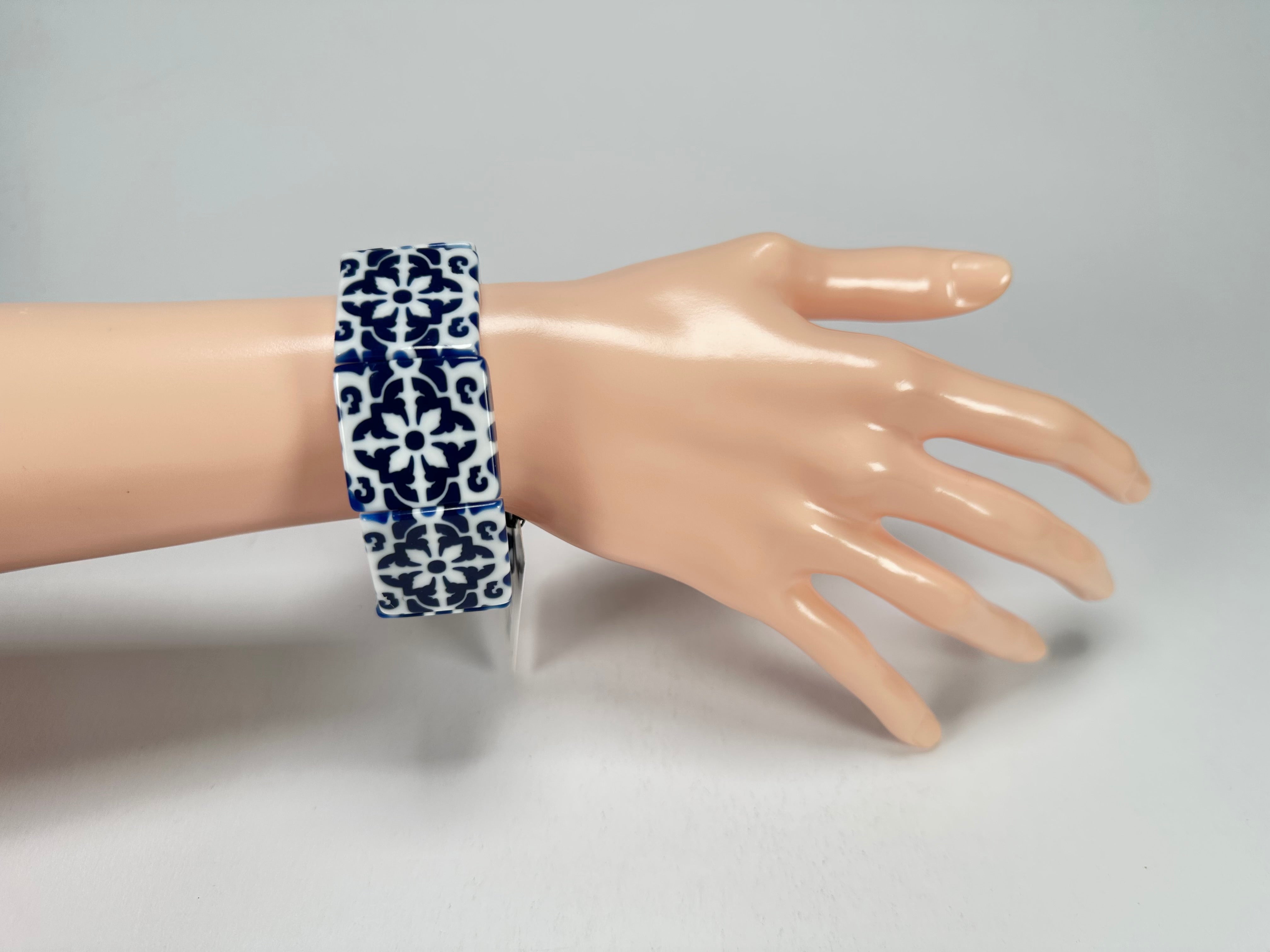 Sobral -  Lisboa "Belém" Elasticated Resin Bracelet ( 005477 )
