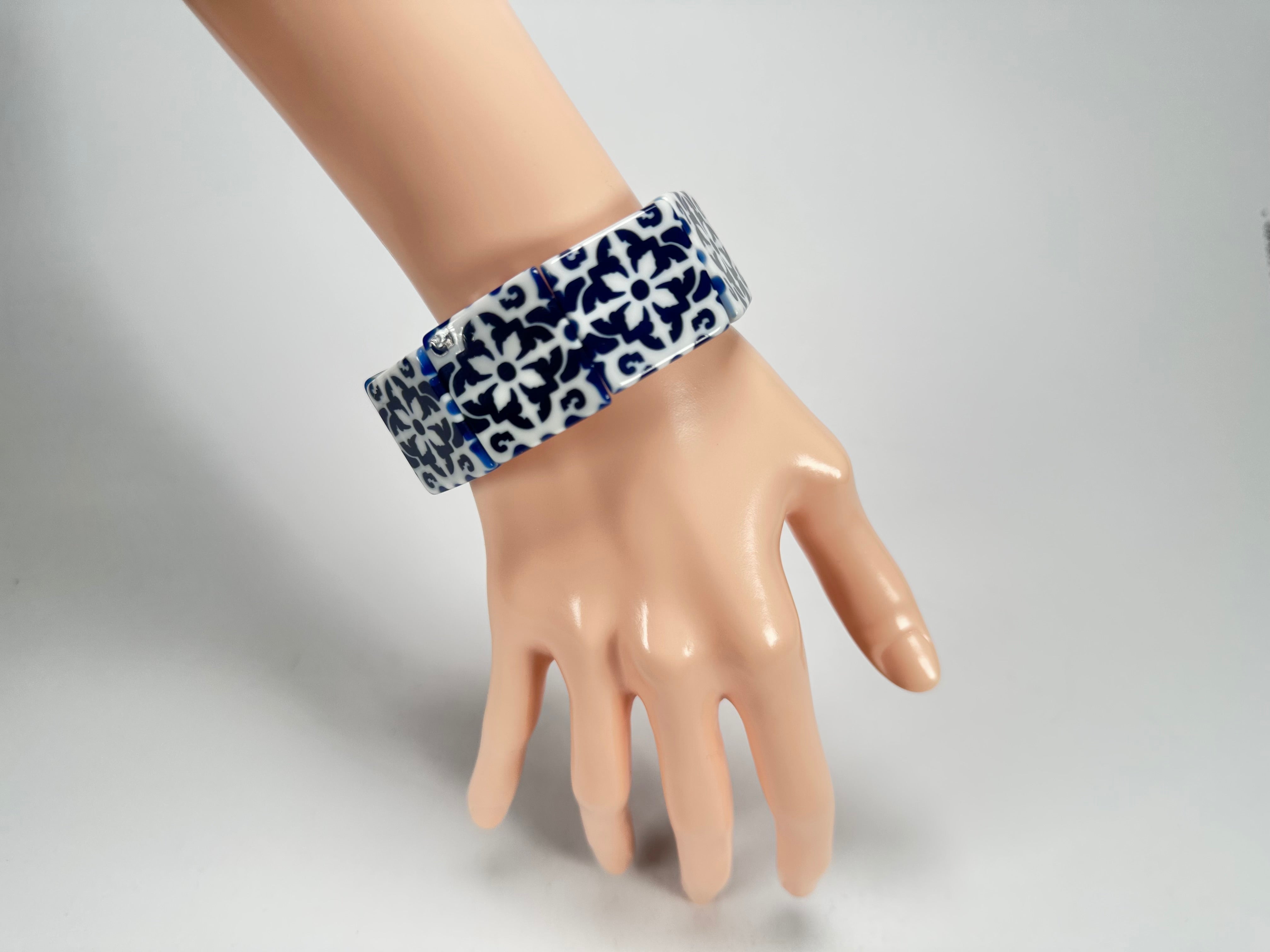 Sobral -  Lisboa "Belém" Elasticated Resin Bracelet ( 005477 )