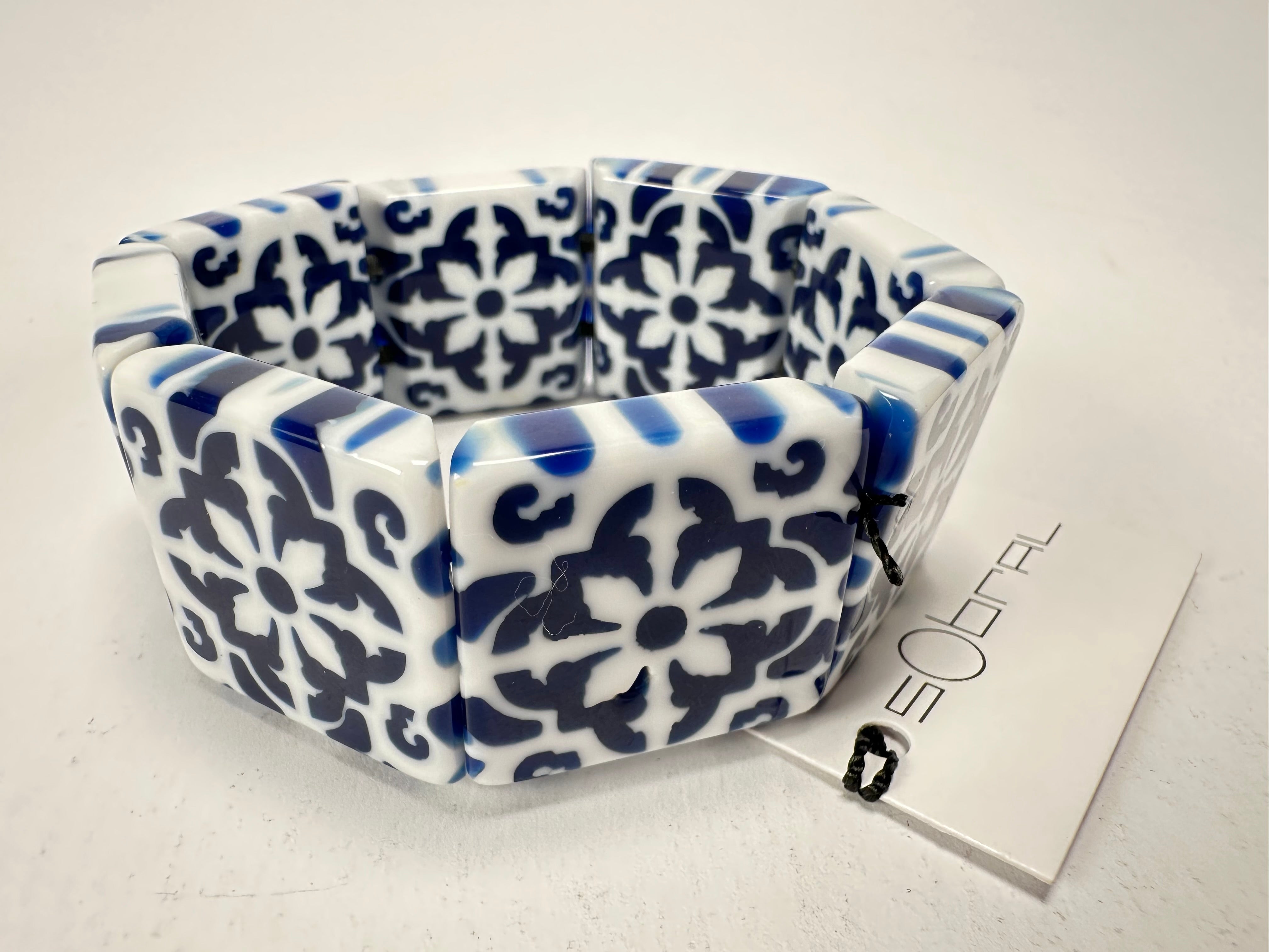 Sobral -  Lisboa "Belém" Elasticated Resin Bracelet ( 005477 )