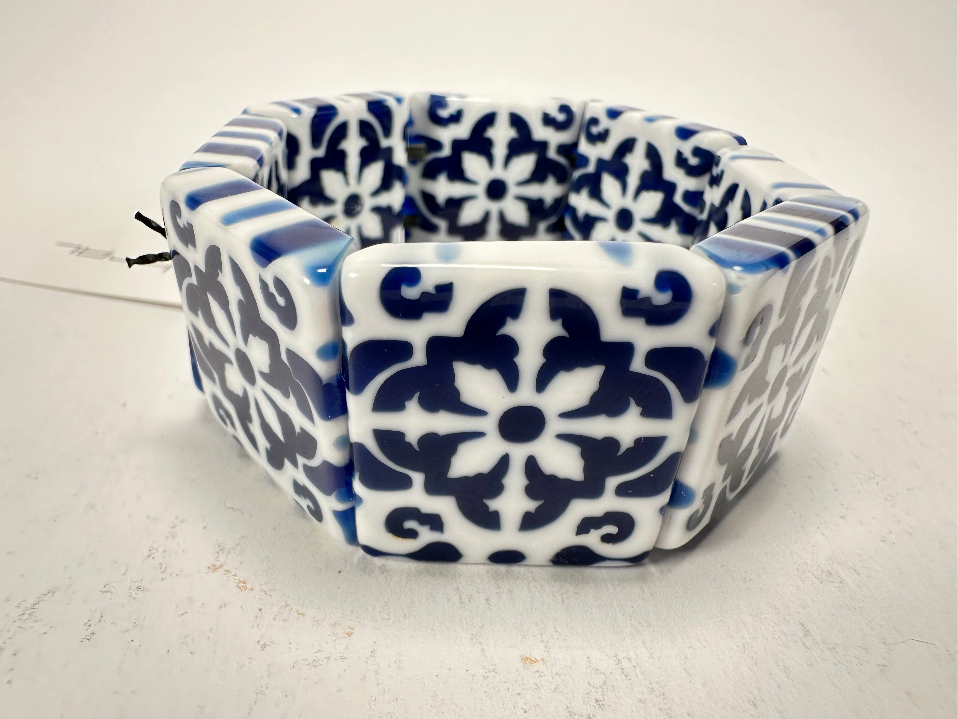 Sobral -  Lisboa "Belém" Elasticated Resin Bracelet ( 005477 )