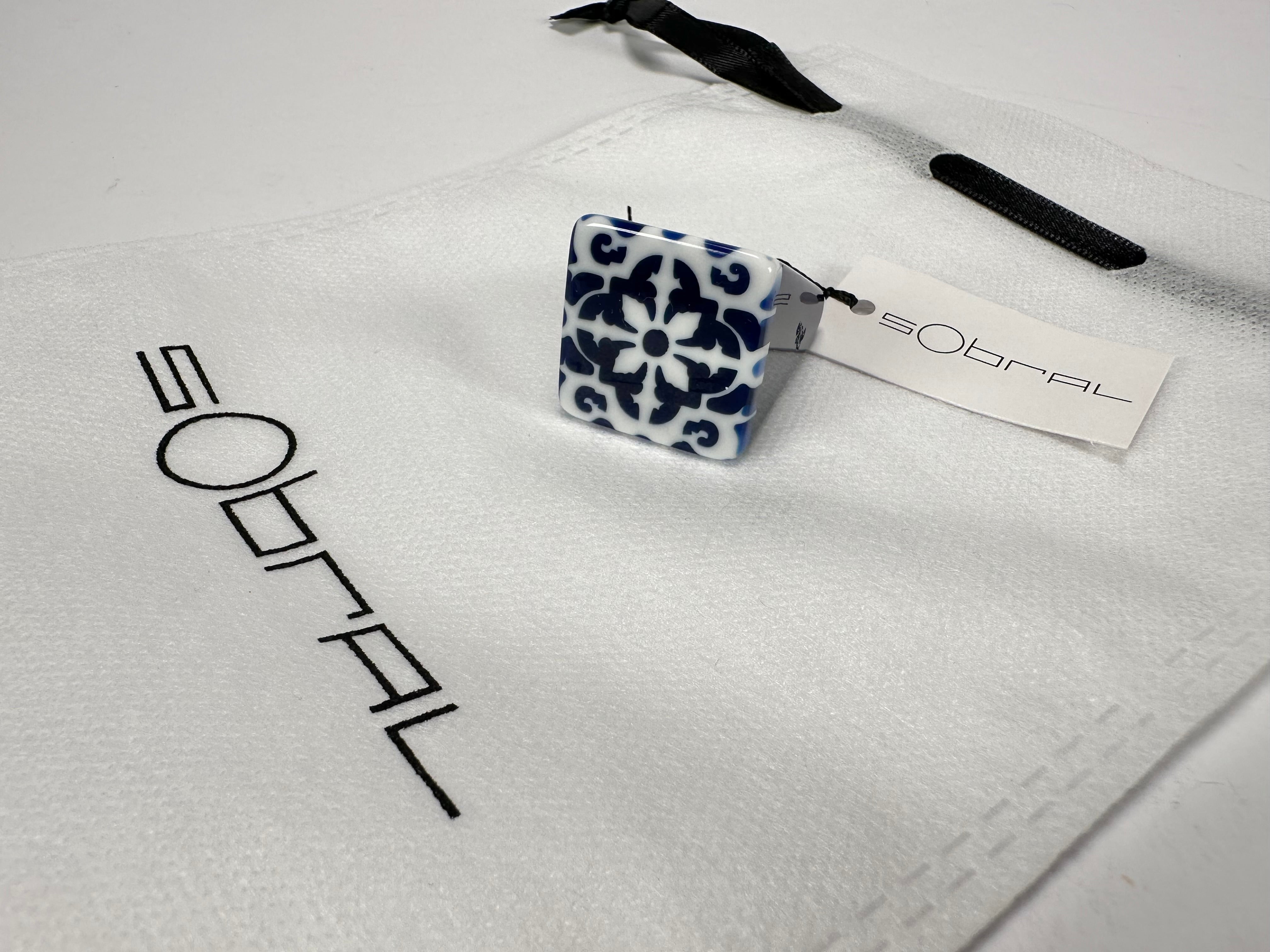 Sobral - Lisboa "Belém" Resin Ring ( 005478 ) - Size UK Q / US 8