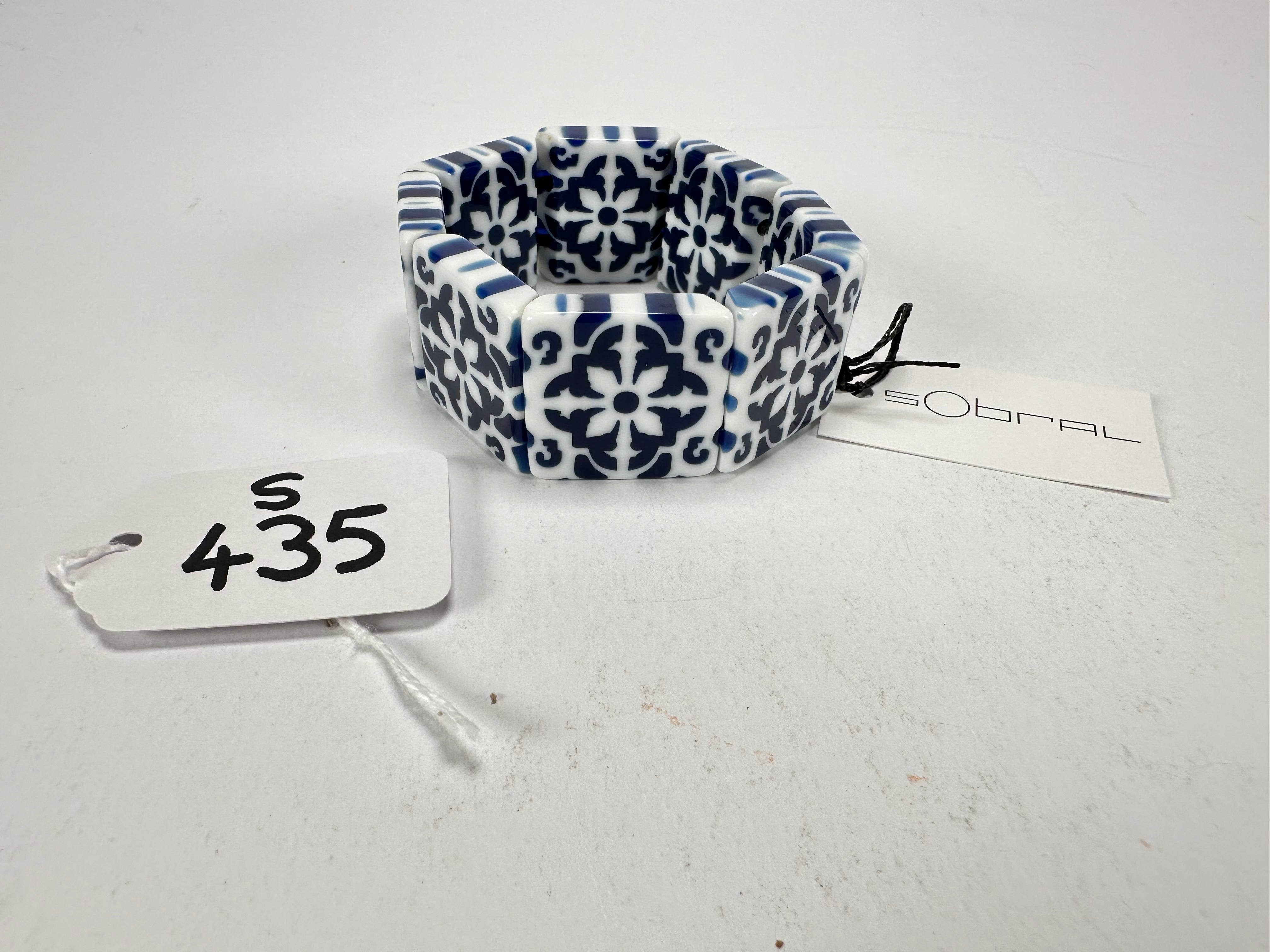 Sobral -  Lisboa "Belém" Elasticated Resin Bracelet ( 005477 )