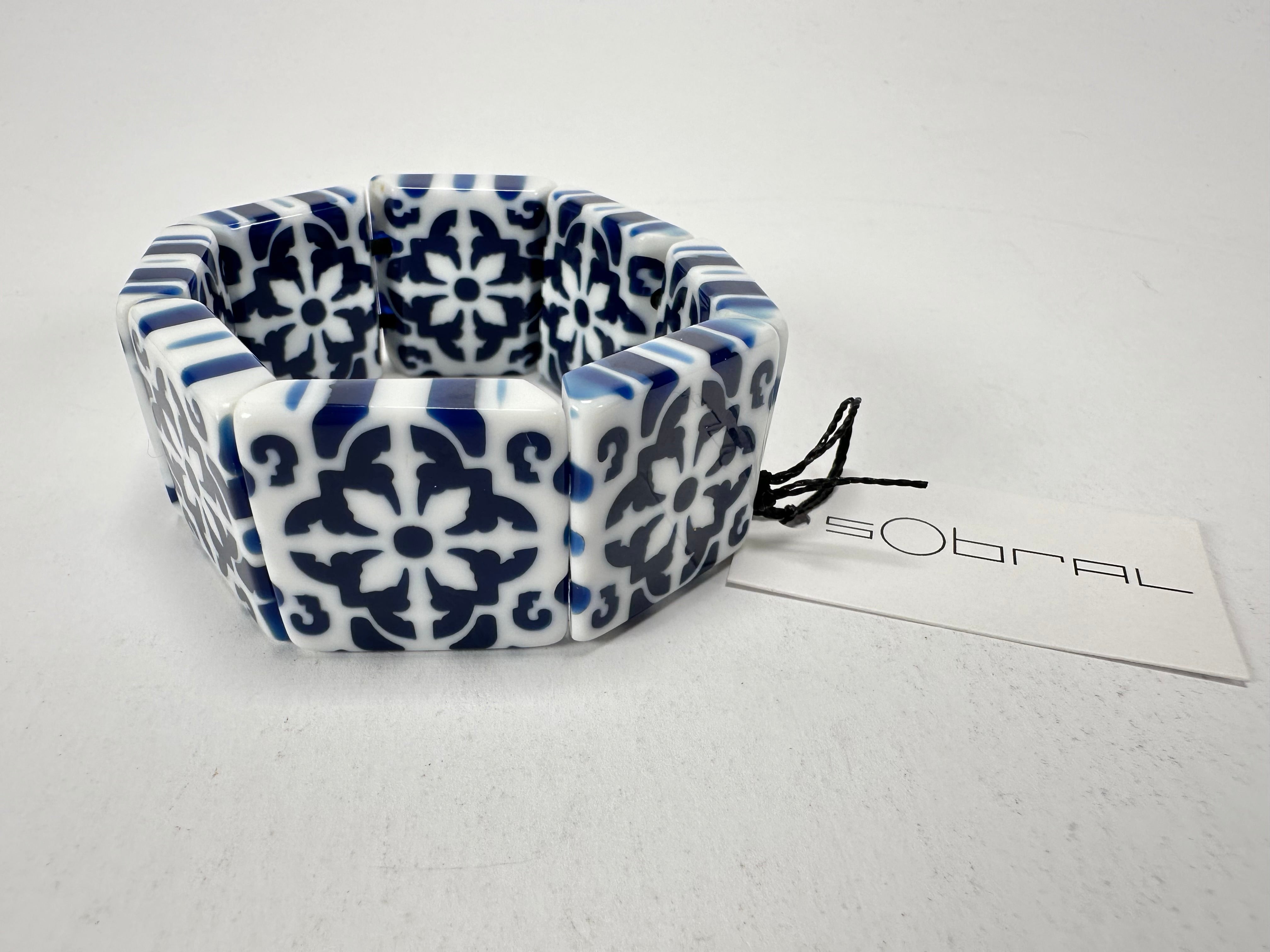 Sobral -  Lisboa "Belém" Elasticated Resin Bracelet ( 005477 )