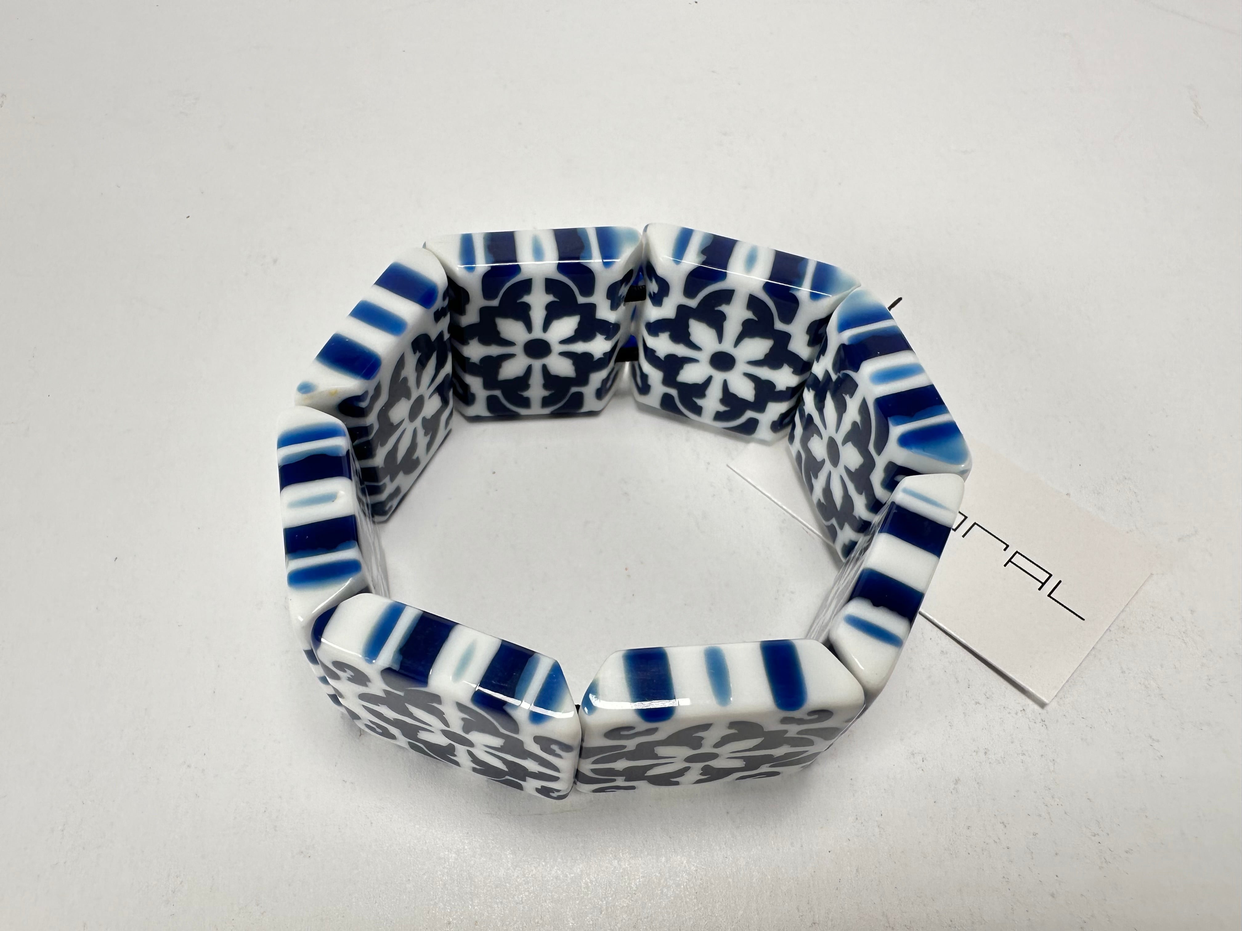 Sobral -  Lisboa "Belém" Elasticated Resin Bracelet ( 005477 )