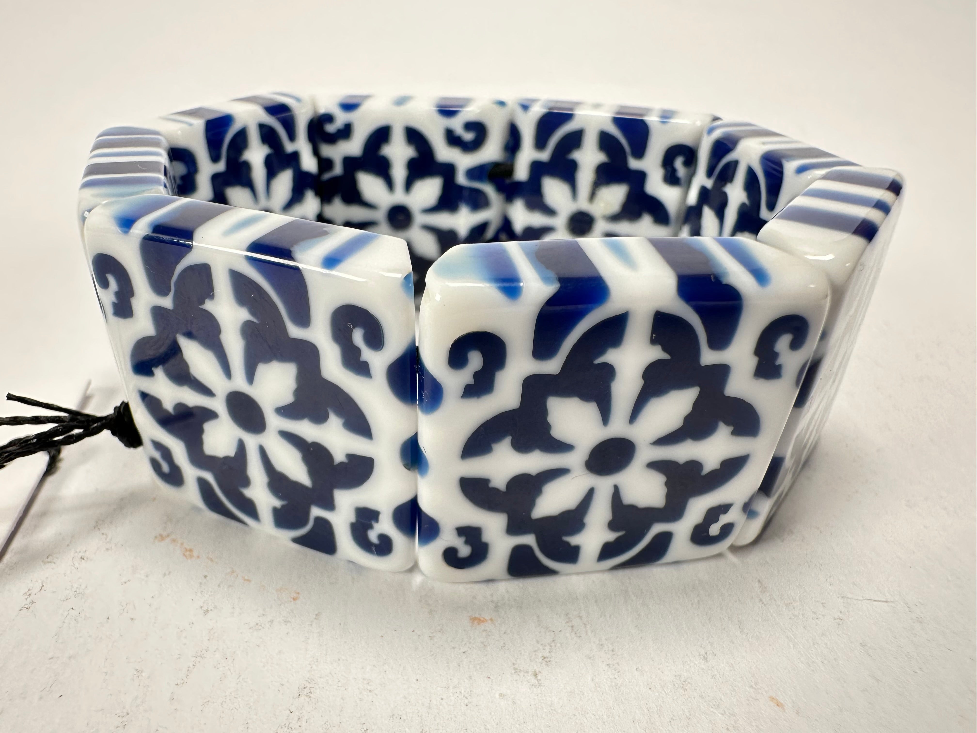 Sobral -  Lisboa "Belém" Elasticated Resin Bracelet ( 005477 )