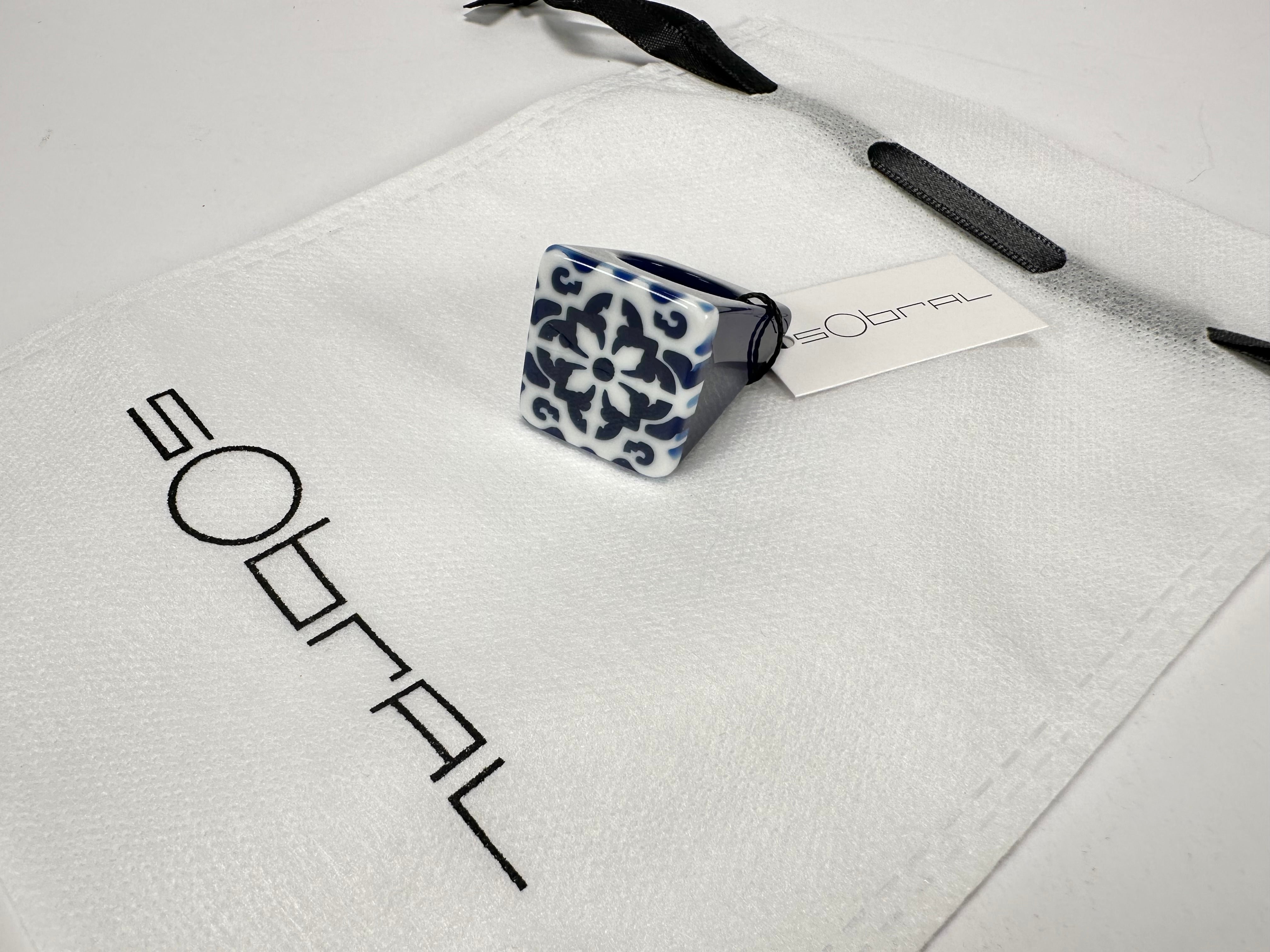 Sobral - Lisboa "Belém" Resin Ring ( 005478 ) - Size UK R / US 9