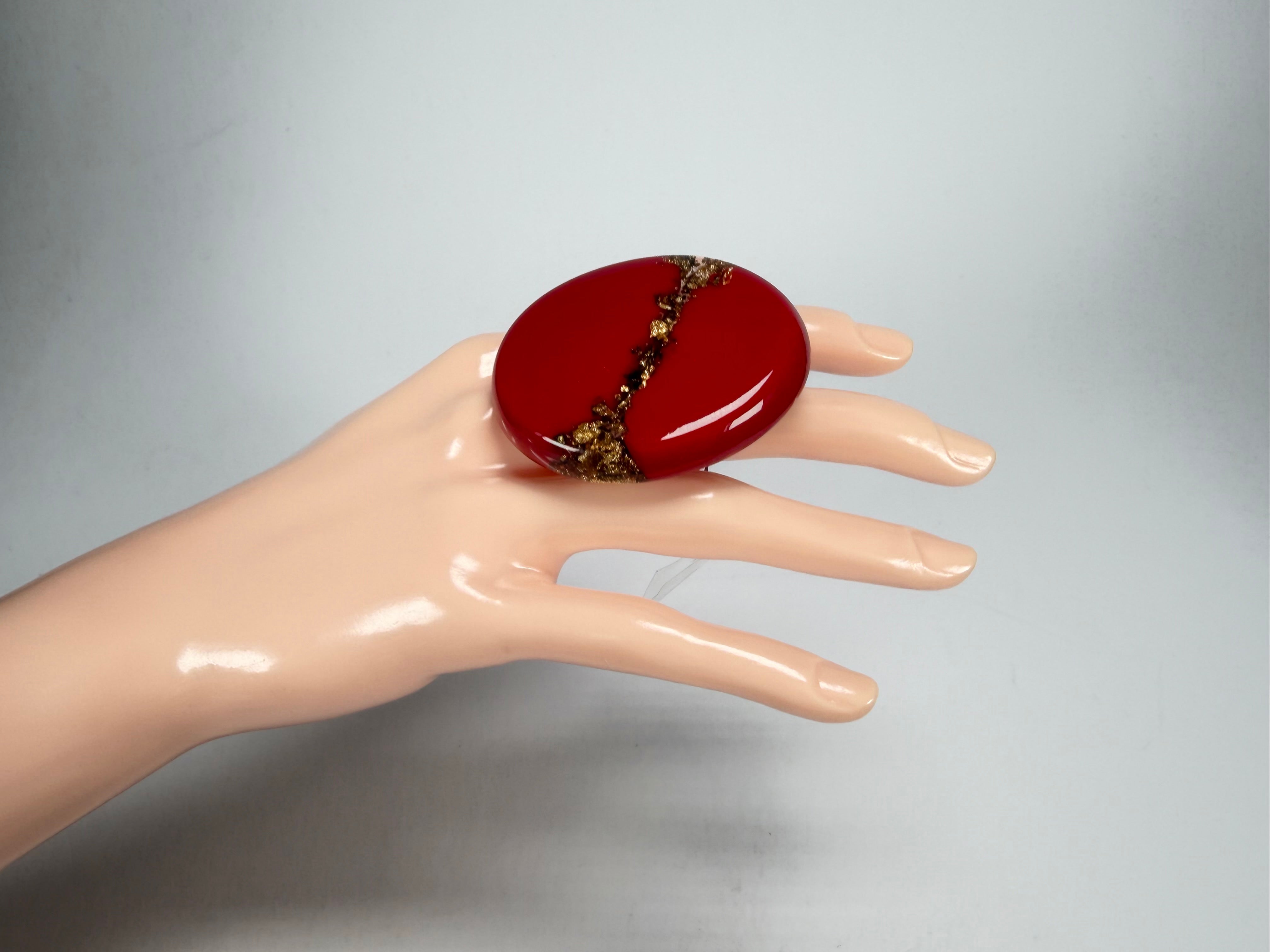 Sobral - Metalique "Munique" Orlando Red Resin Ring ( 005145 ) - Size UK S / US 9