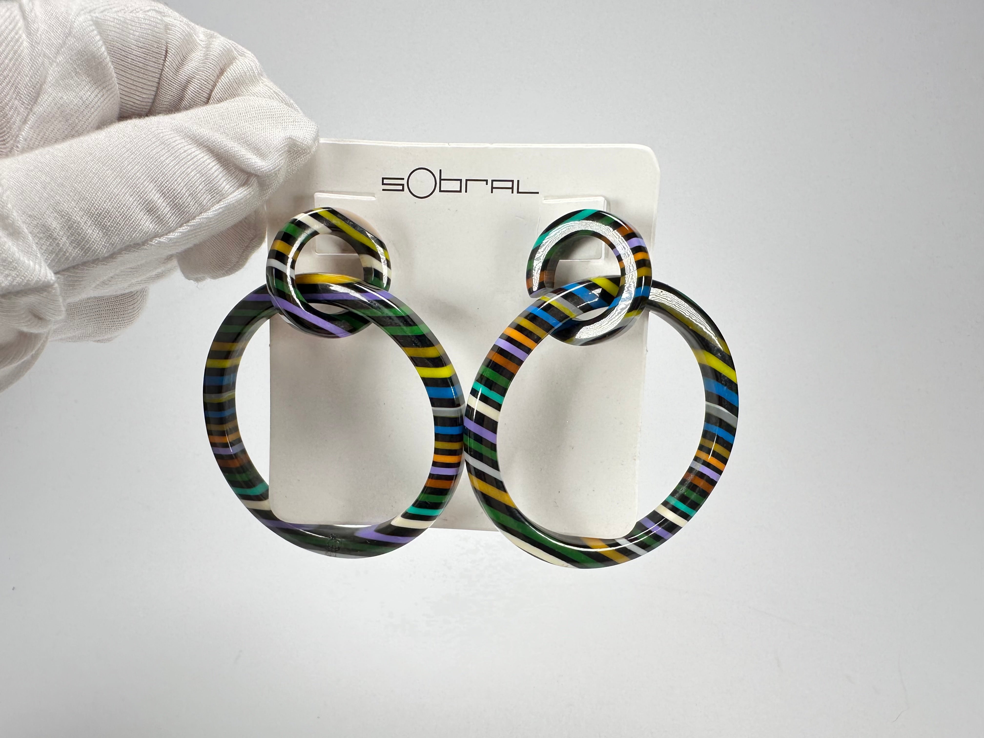 Sobral - Pop Art Noite "Tangled Hoops" Studio Creation Resin Earrings ( 000000 )