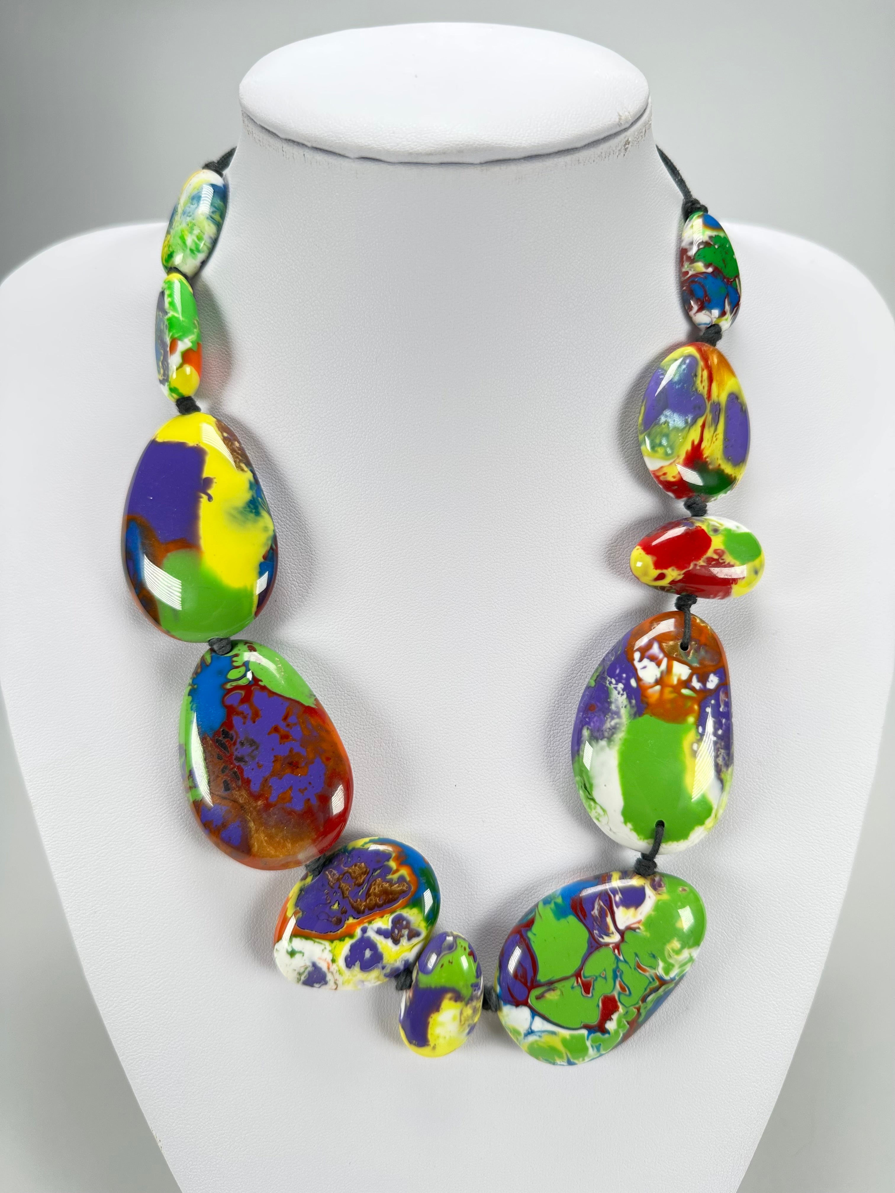 Sobral - Multi-Colour "Lisi Efeitos" Pollock Resin Necklace ( 004578 )