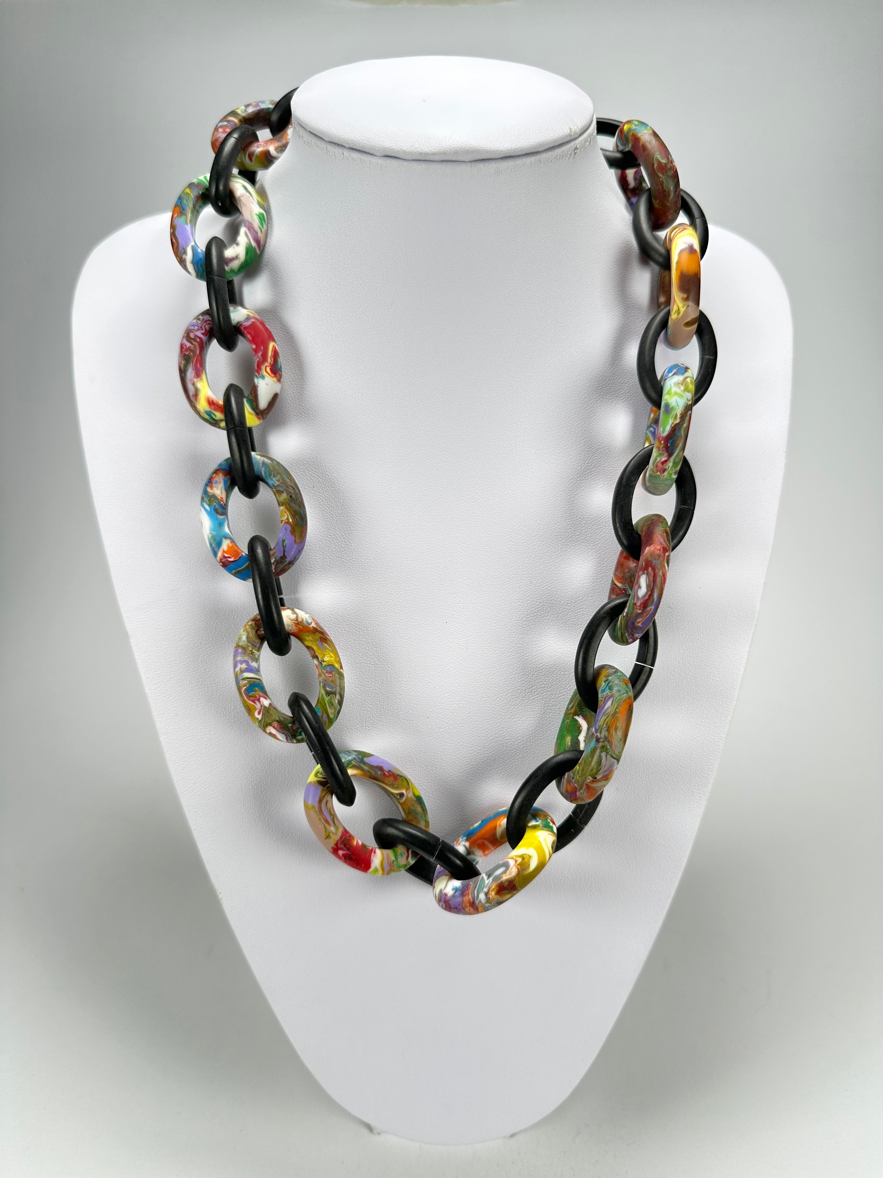 Sobral - Multi-Colour "MD Metis" Pollock Resin Necklace ( 005181 )