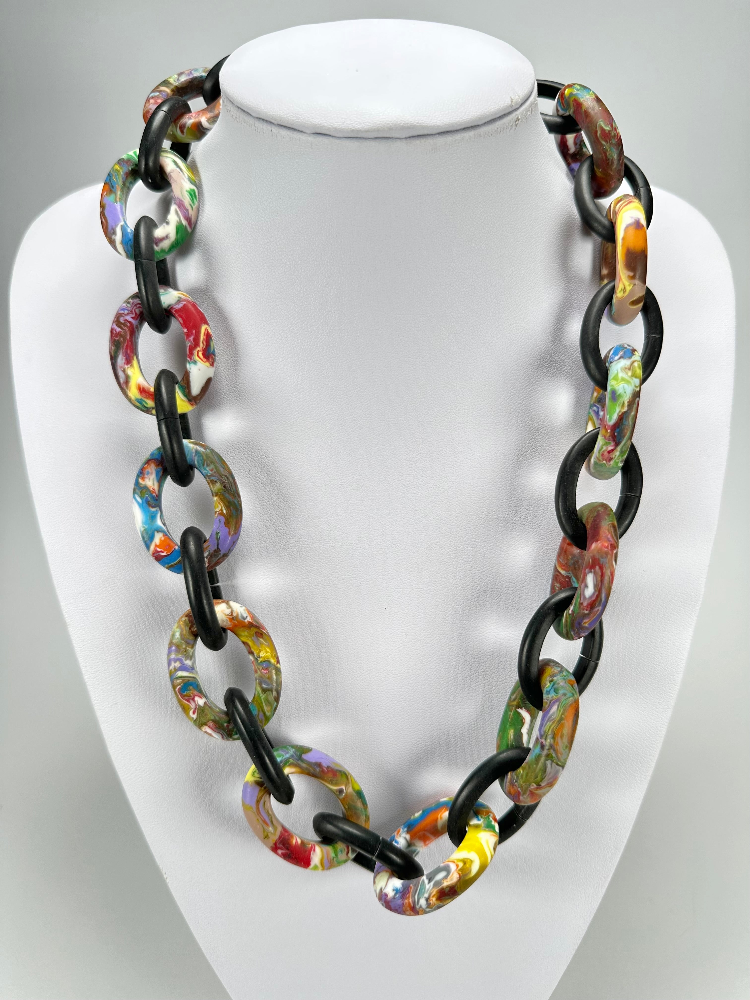 Sobral - Multi-Colour "MD Metis" Pollock Resin Necklace ( 005181 )