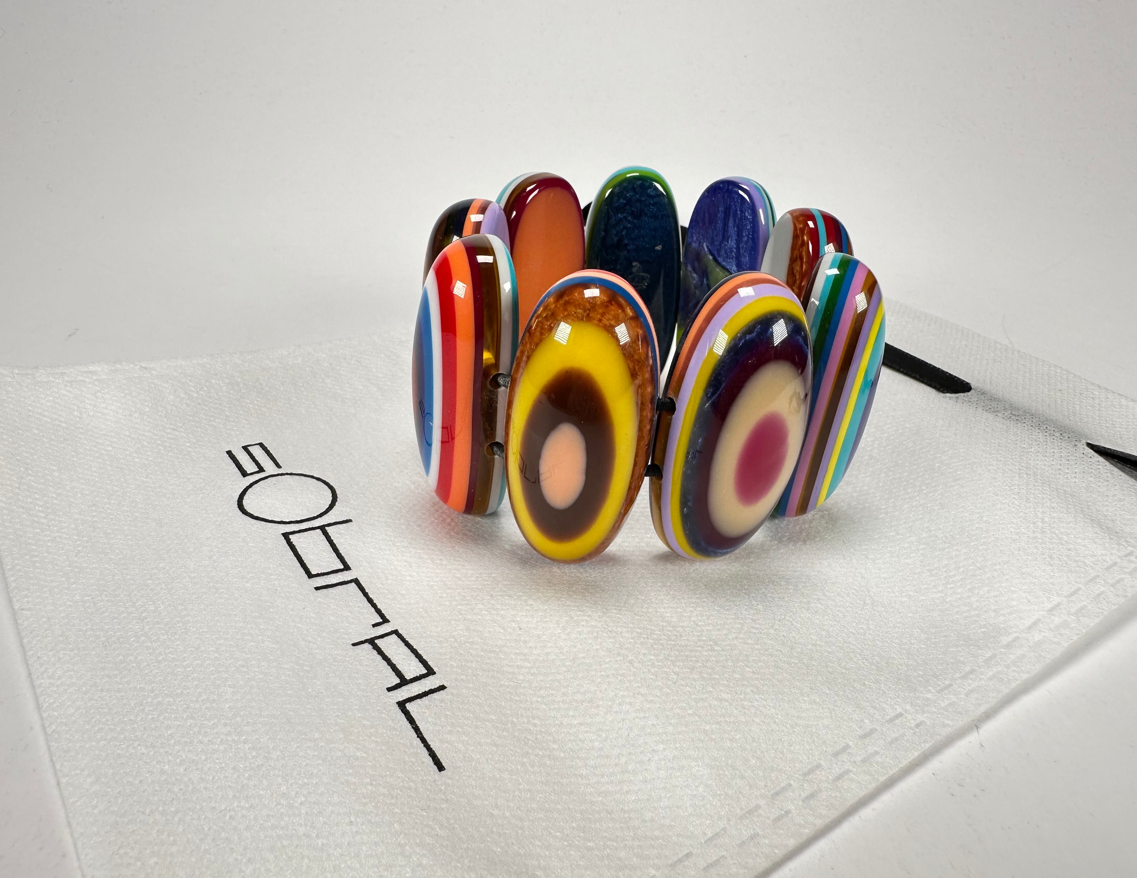 Sobral - Pop Art "Andy" Elasticated Resin Bracelet ( 005467 )