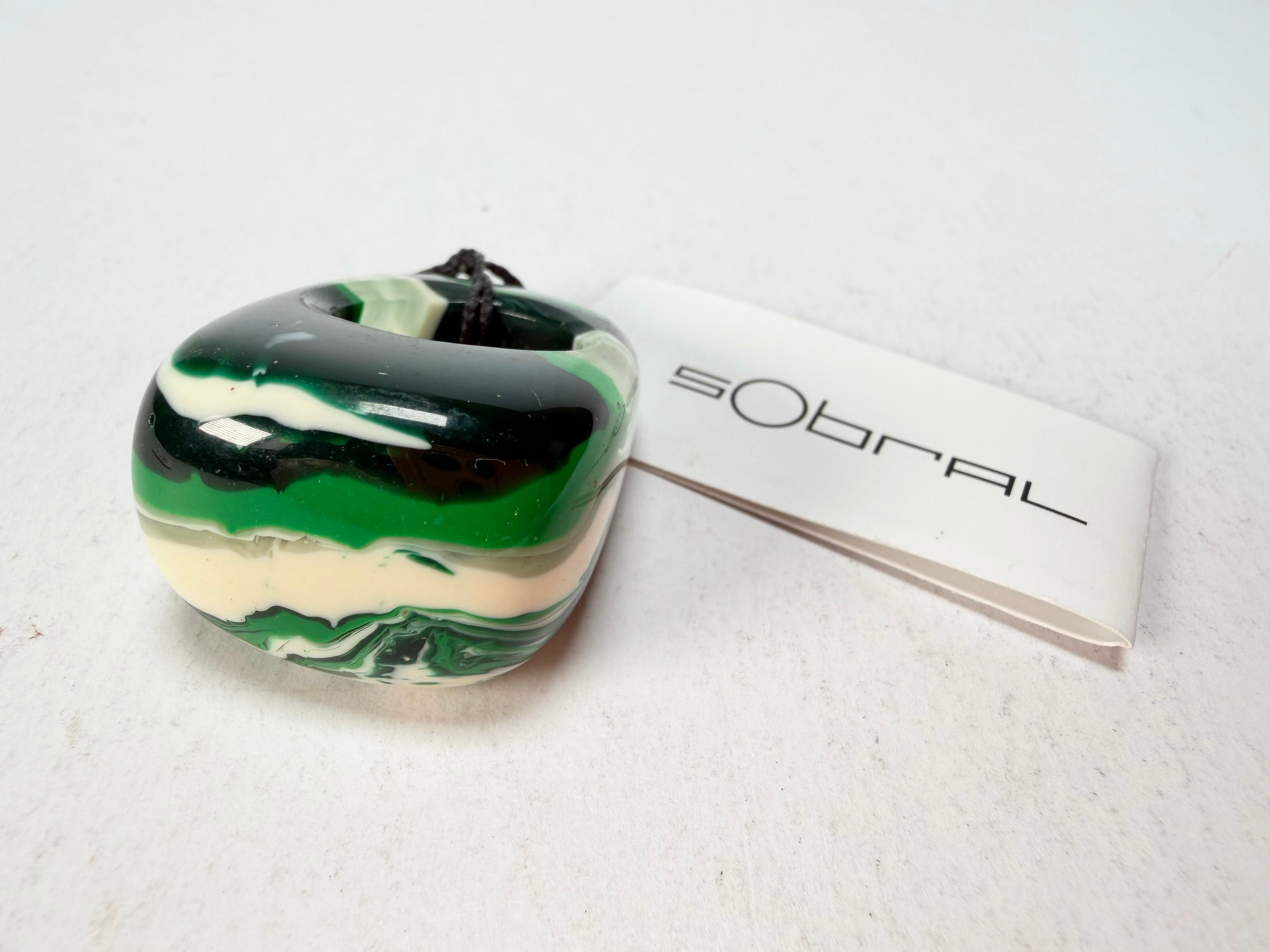 Sobral - Onda Verde "Wave" Green Resin Ring ( 005325 ) - Size UK N / US 7