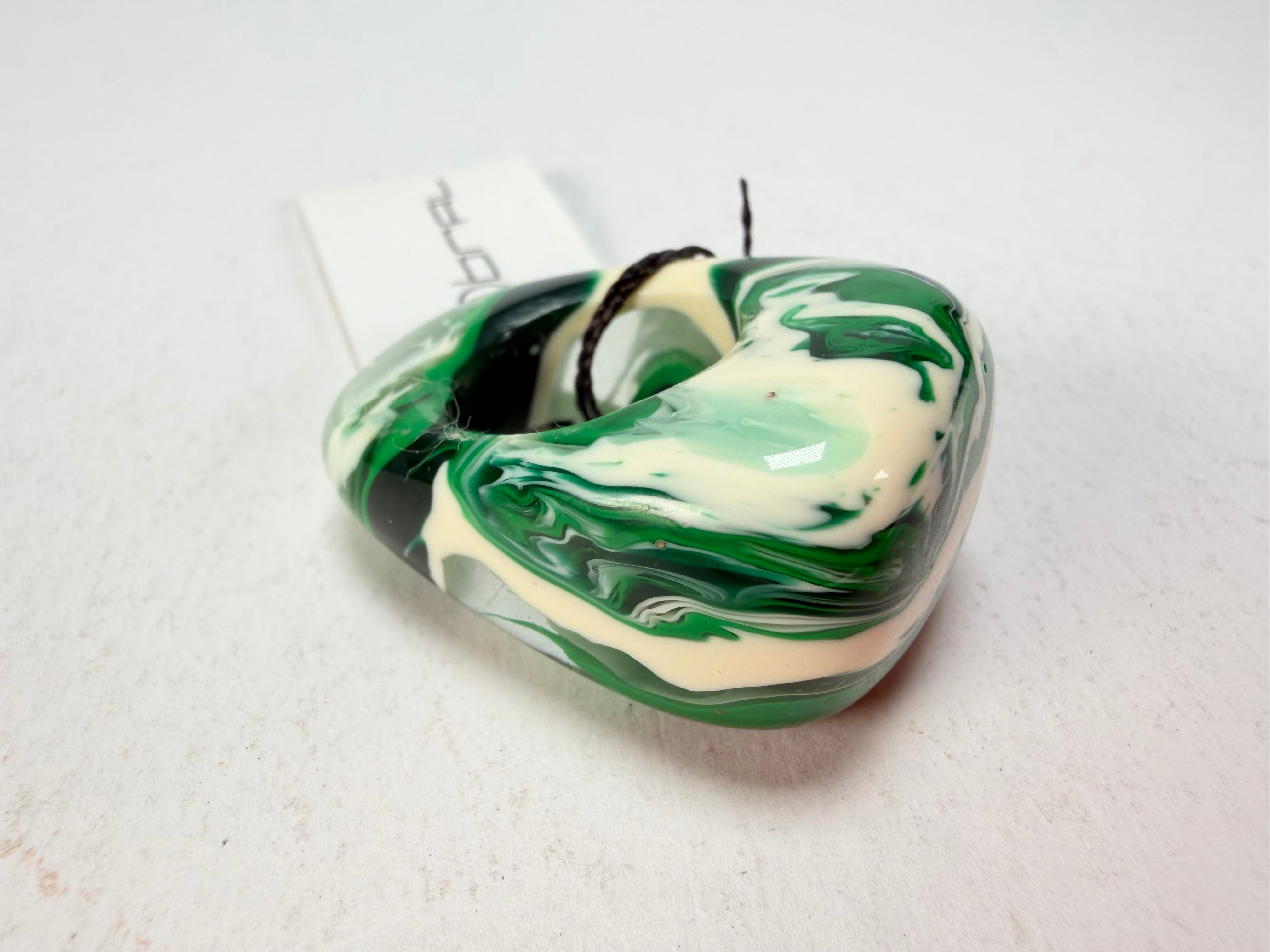 Sobral - Onda Verde "Wave" Green Resin Ring ( 005325 ) - Size UK N / US 7