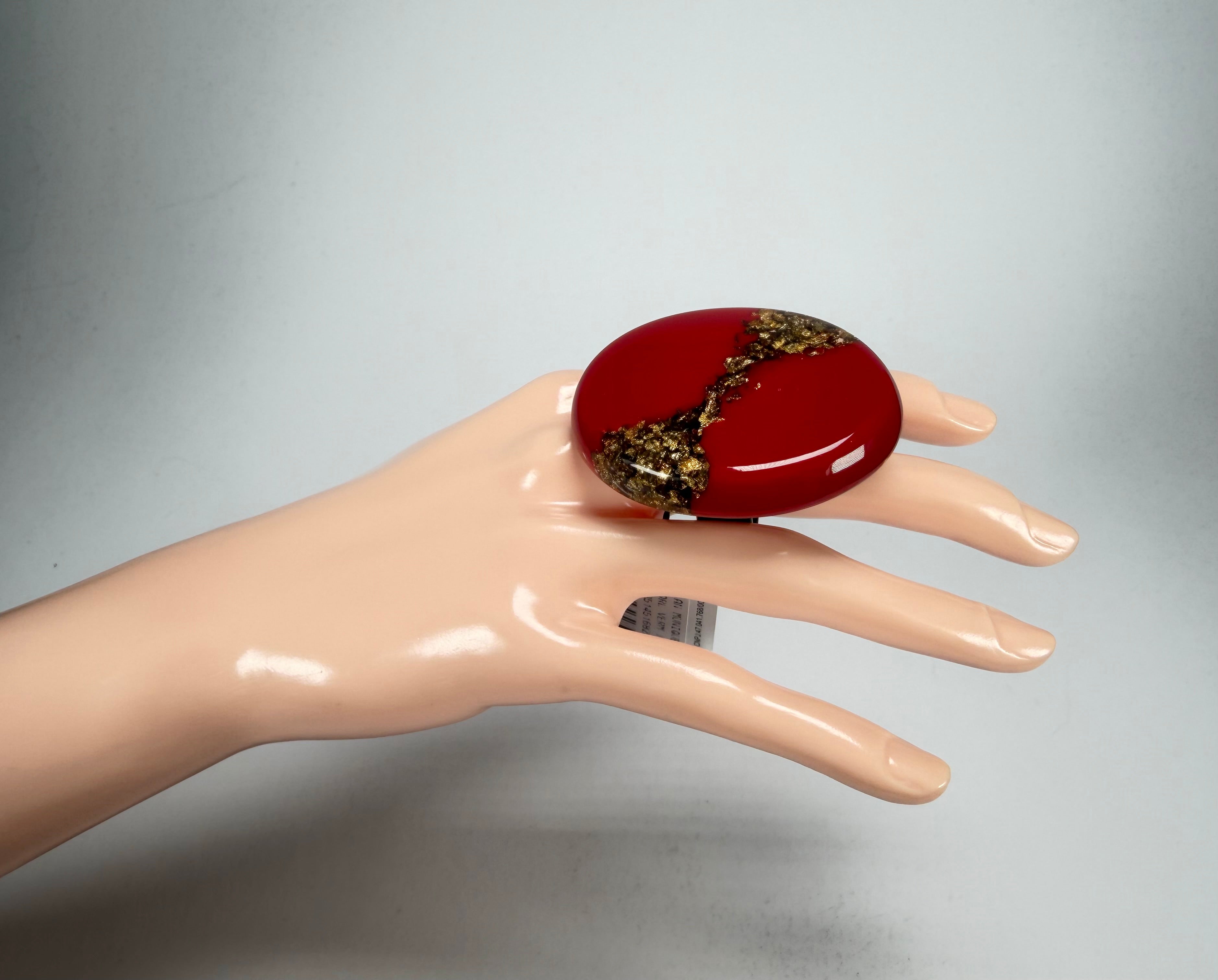 Sobral - Metalique "Munique" Orlando Red Resin Ring ( 005145 ) - Size UK V / US 10.5