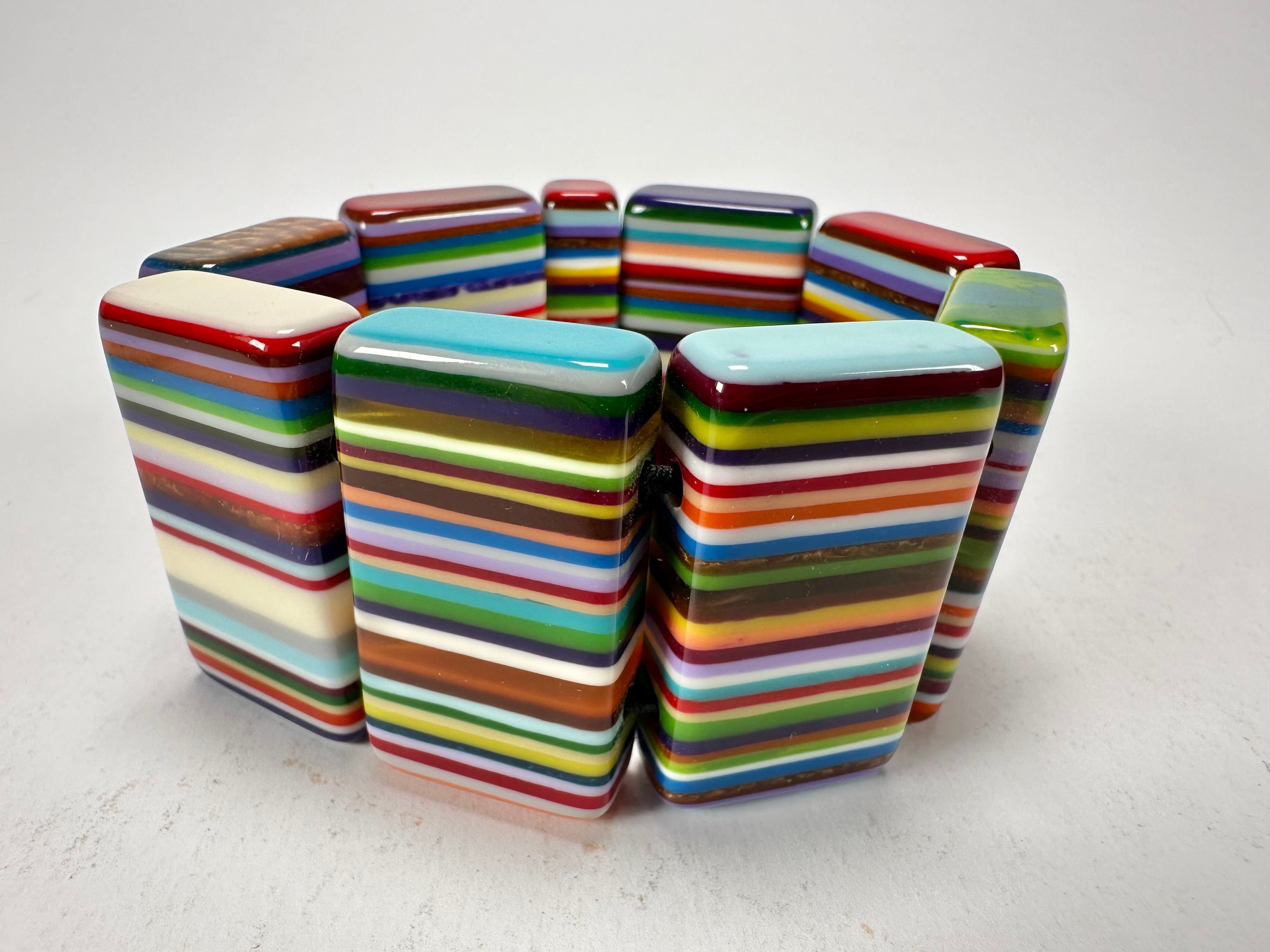 Sobral - Pop Art "8 pçs 1/2" Elasticated Resin Bracelet ( 000376 )