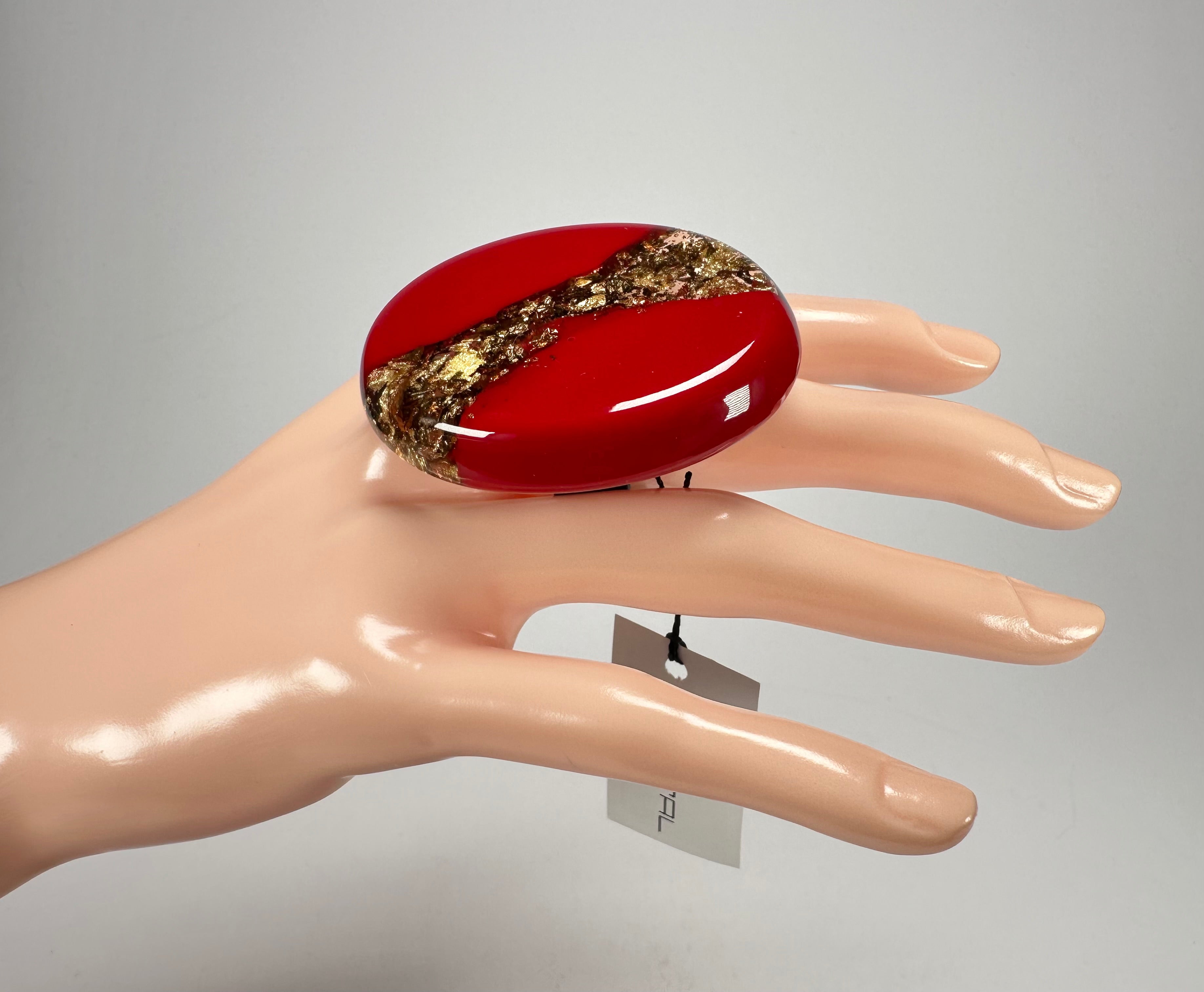 Sobral - Metalique "Munique" Orlando Red Resin Ring ( 005145 ) - Size UK Q  / US 8