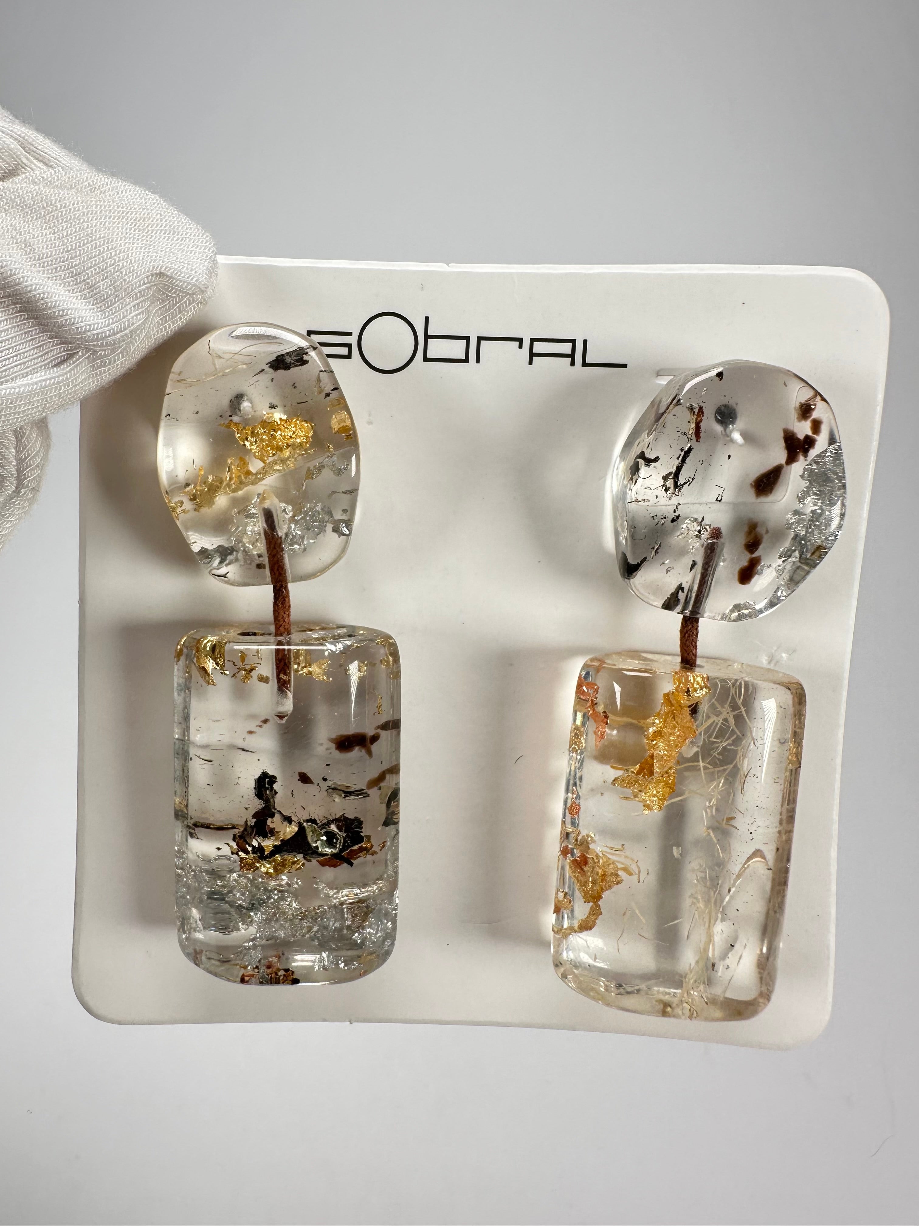 Sobral - Minas Gerais "Araxá" Resin Earrings ( 005407 )
