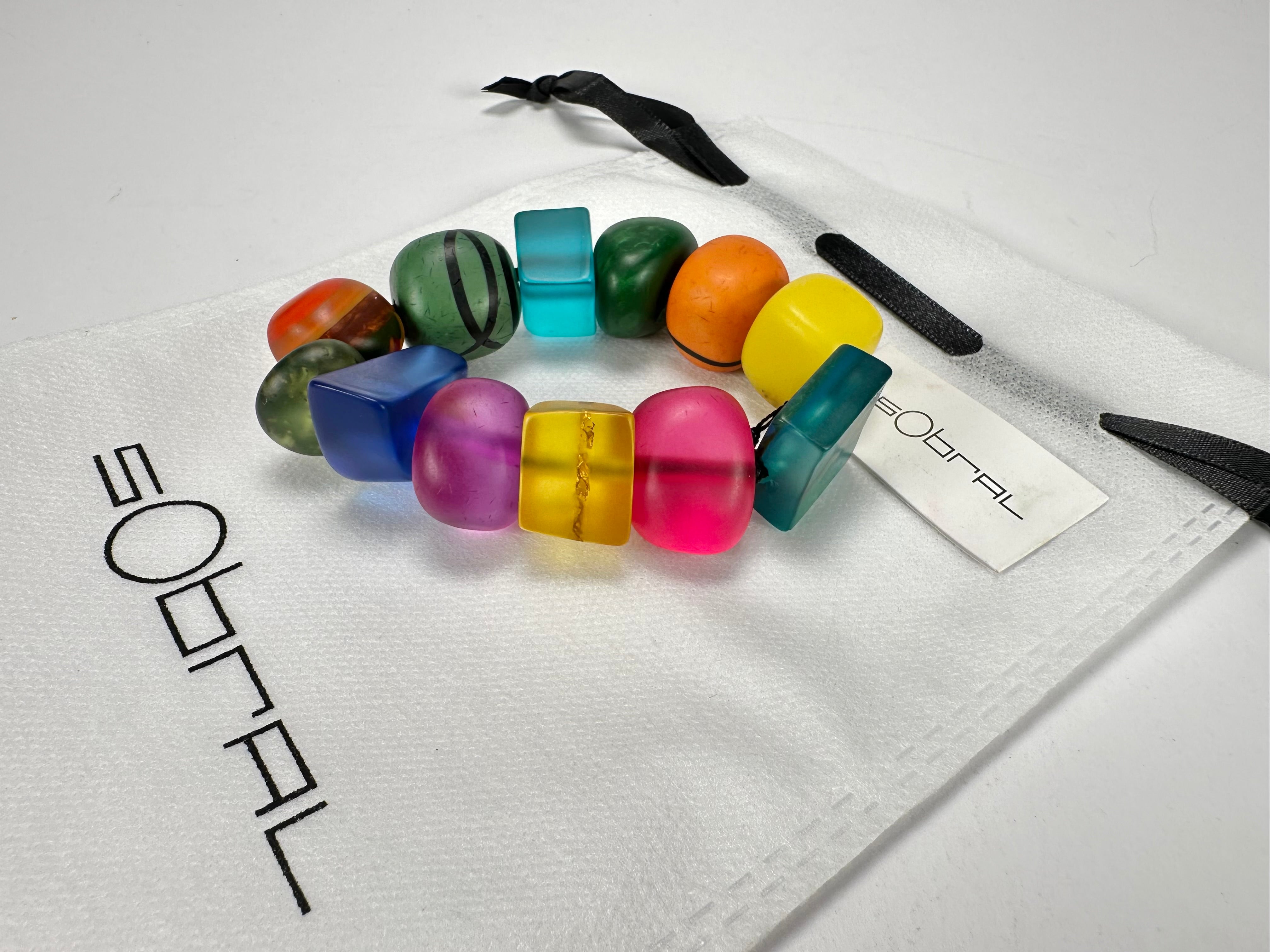Sobral - Multi-Colour "Indiana" Mix Multicor Elasticated Resin Bracelet ( 000210 )