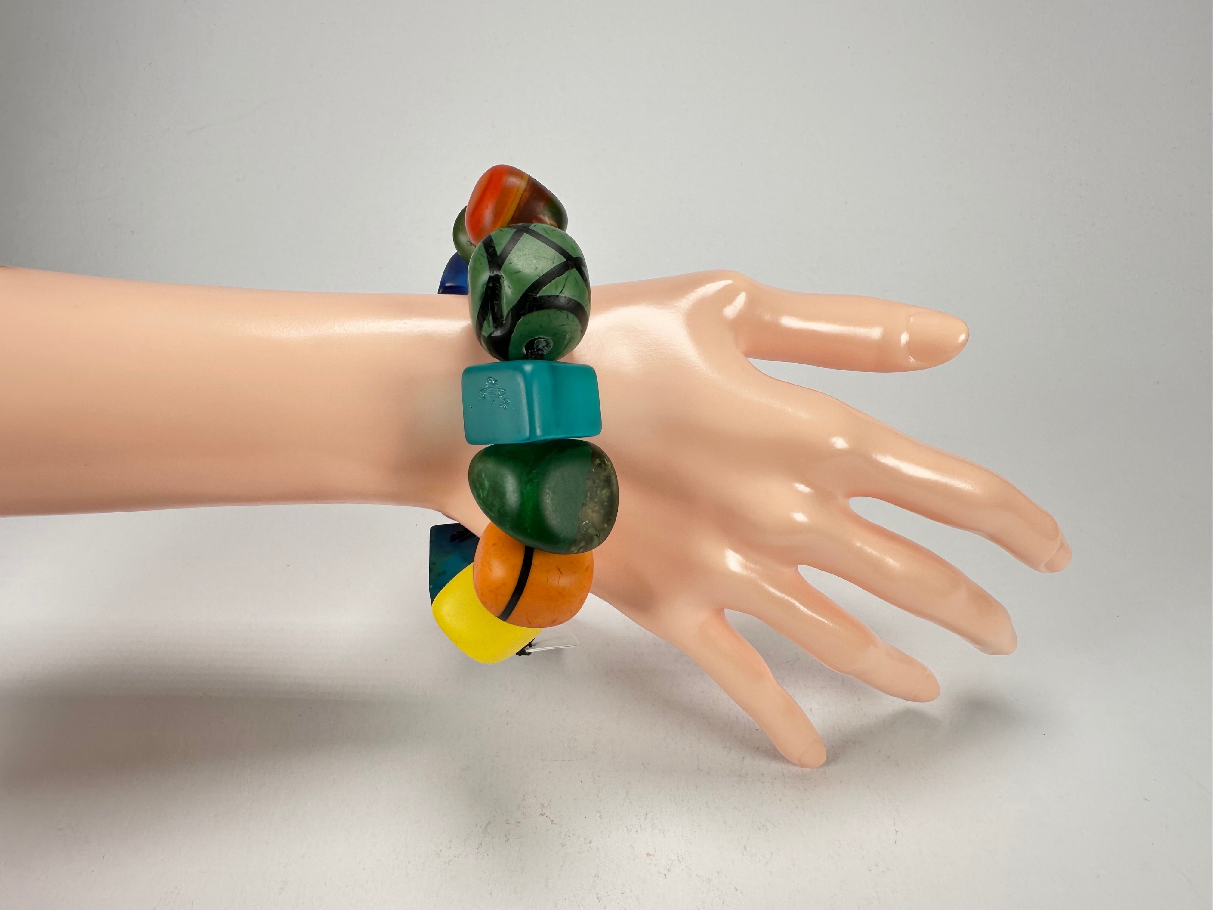 Sobral - Multi-Colour "Indiana" Mix Multicor Elasticated Resin Bracelet ( 000210 )