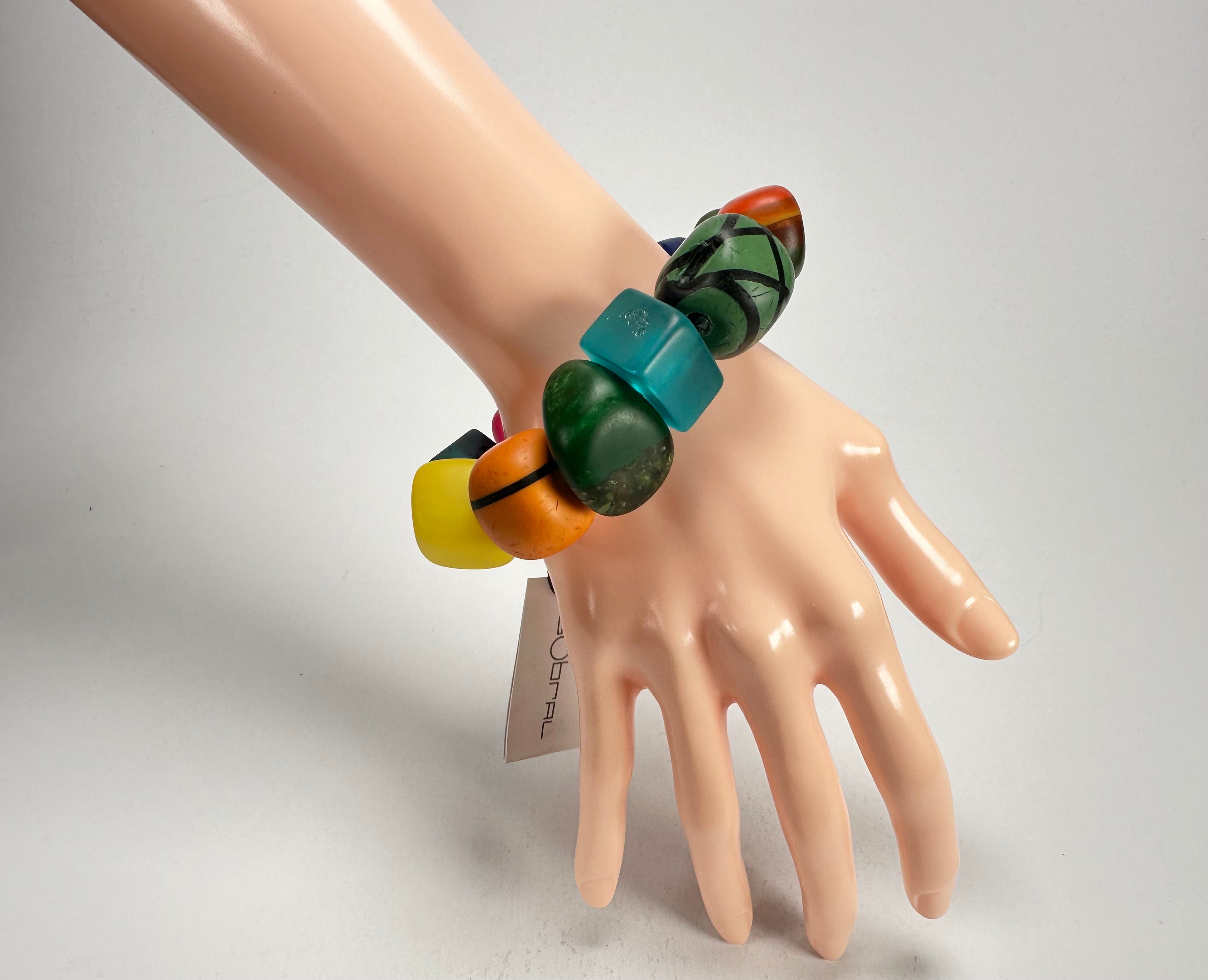Sobral - Multi-Colour "Indiana" Mix Multicor Elasticated Resin Bracelet ( 000210 )