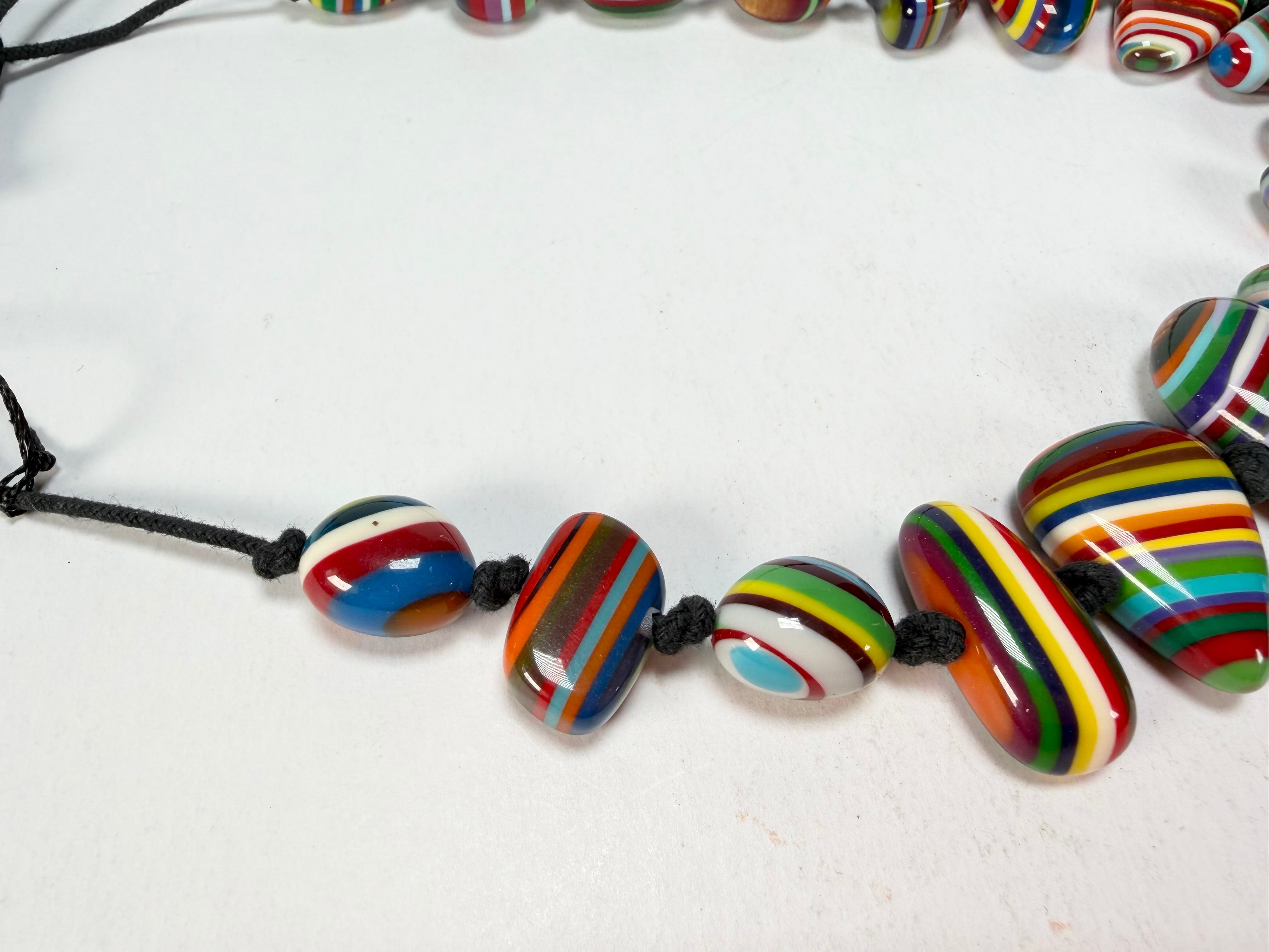 Sobral - Pop Art "Newanderthal" Resin Necklace ( 005257 )