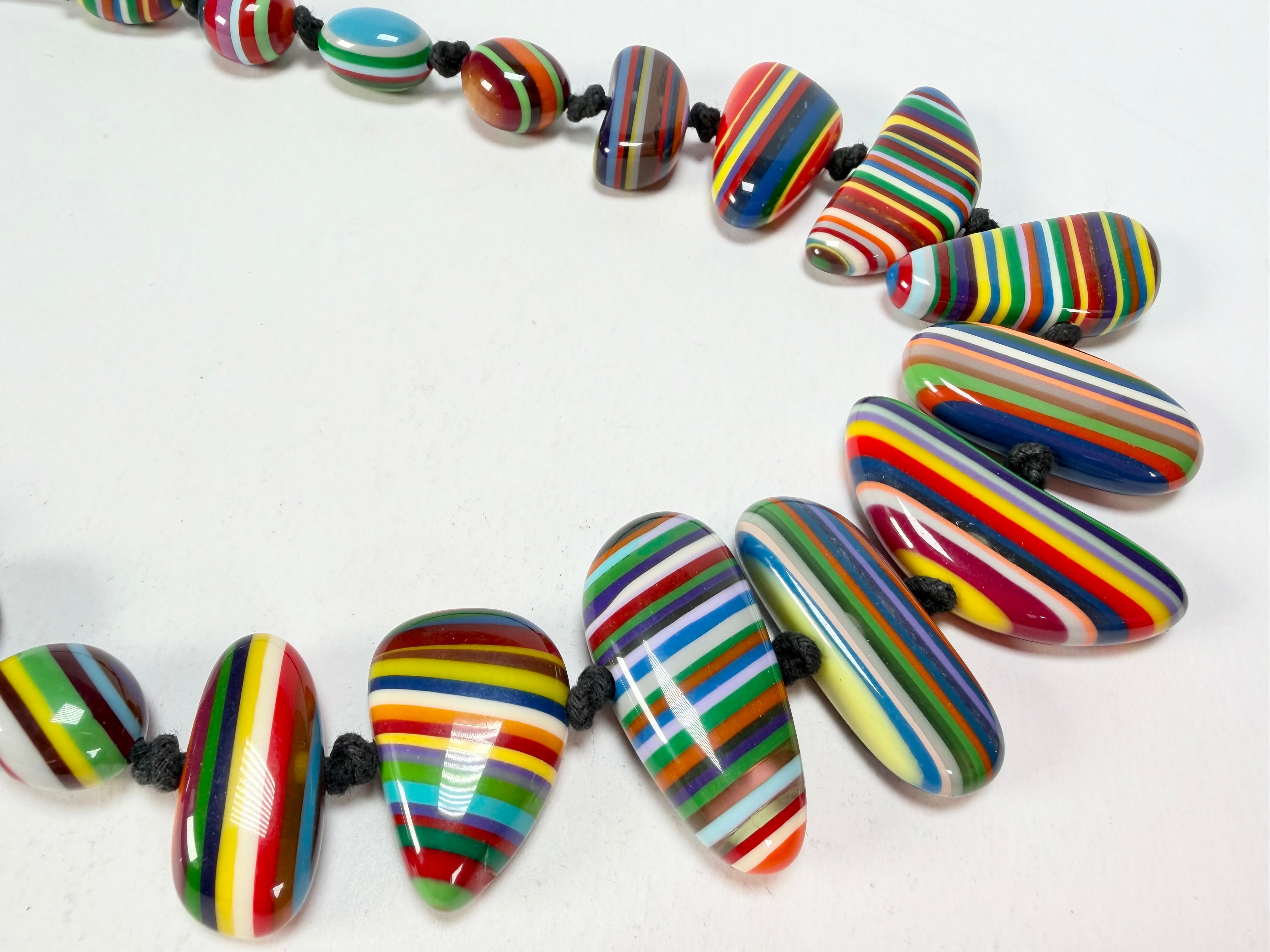 Sobral - Pop Art "Newanderthal" Resin Necklace ( 005257 )