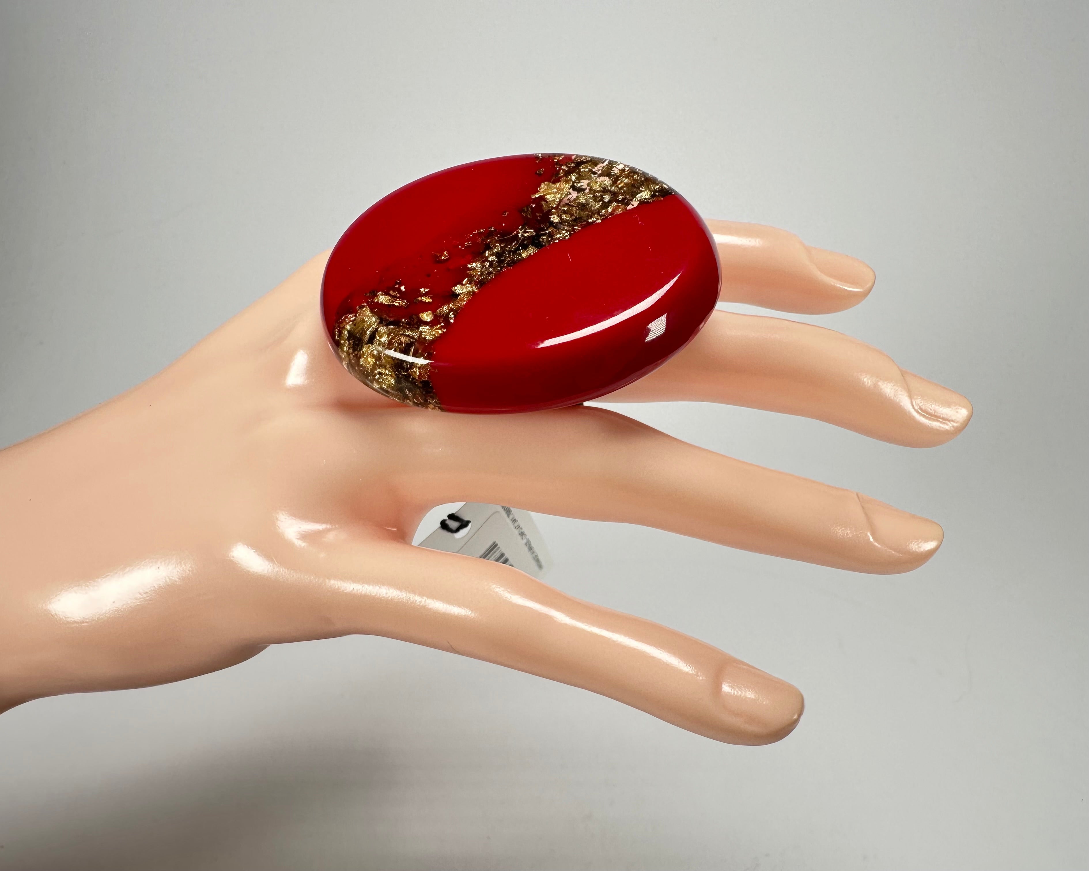Sobral - Metalique "Munique" Orlando Red Resin Ring ( 005145 ) - Size UK U / US 10